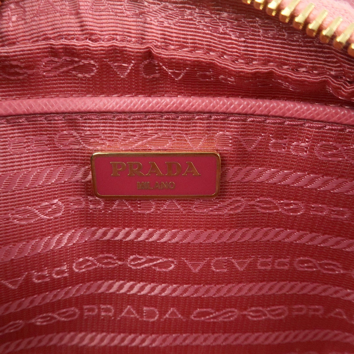 Prada Saffiano Leather Ribbon Mini Camera Shoulder Bag Pink 1N1674【Pre-order】