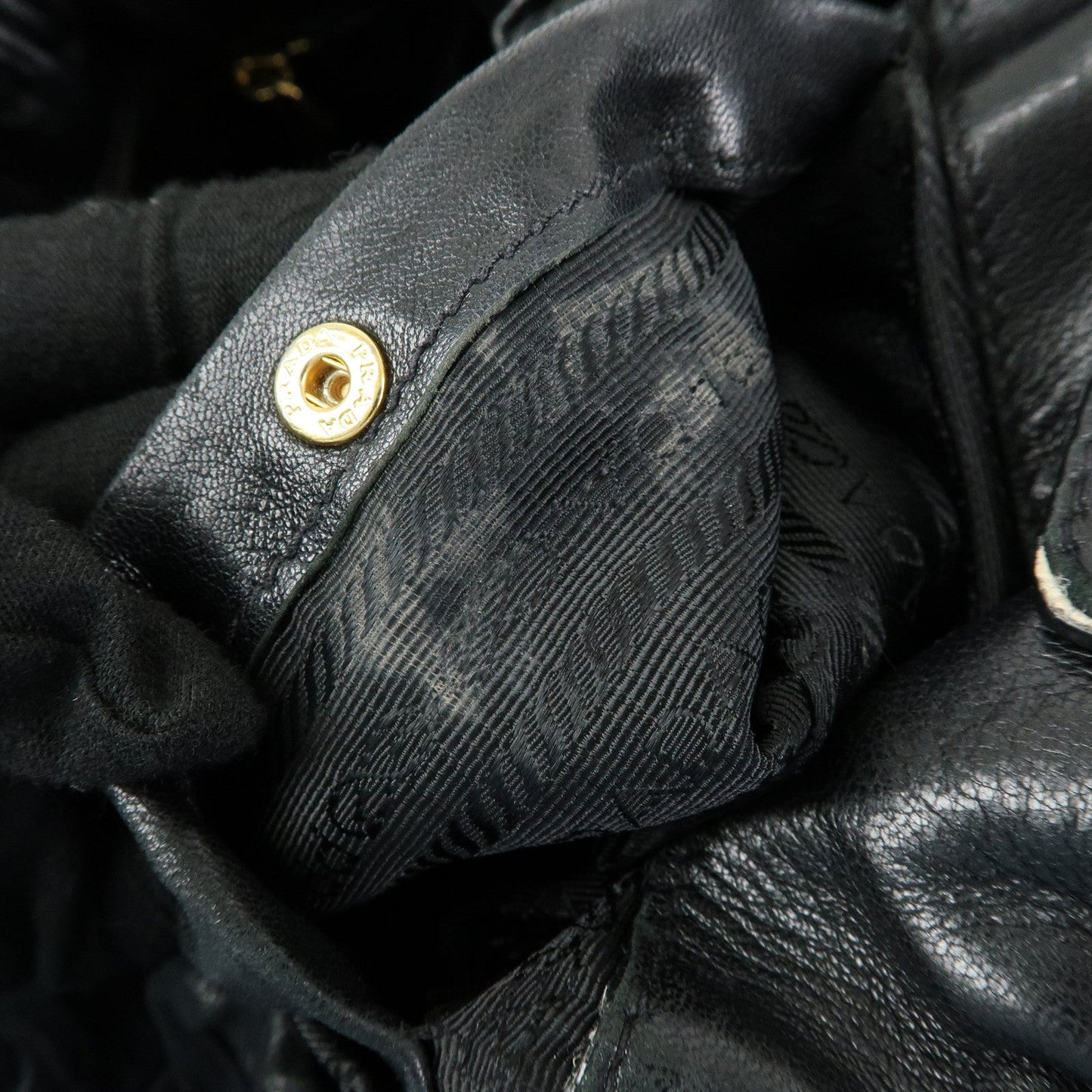 Prada Leather Drawstring Shoulder Bag Hand Bag Black【Pre-order】