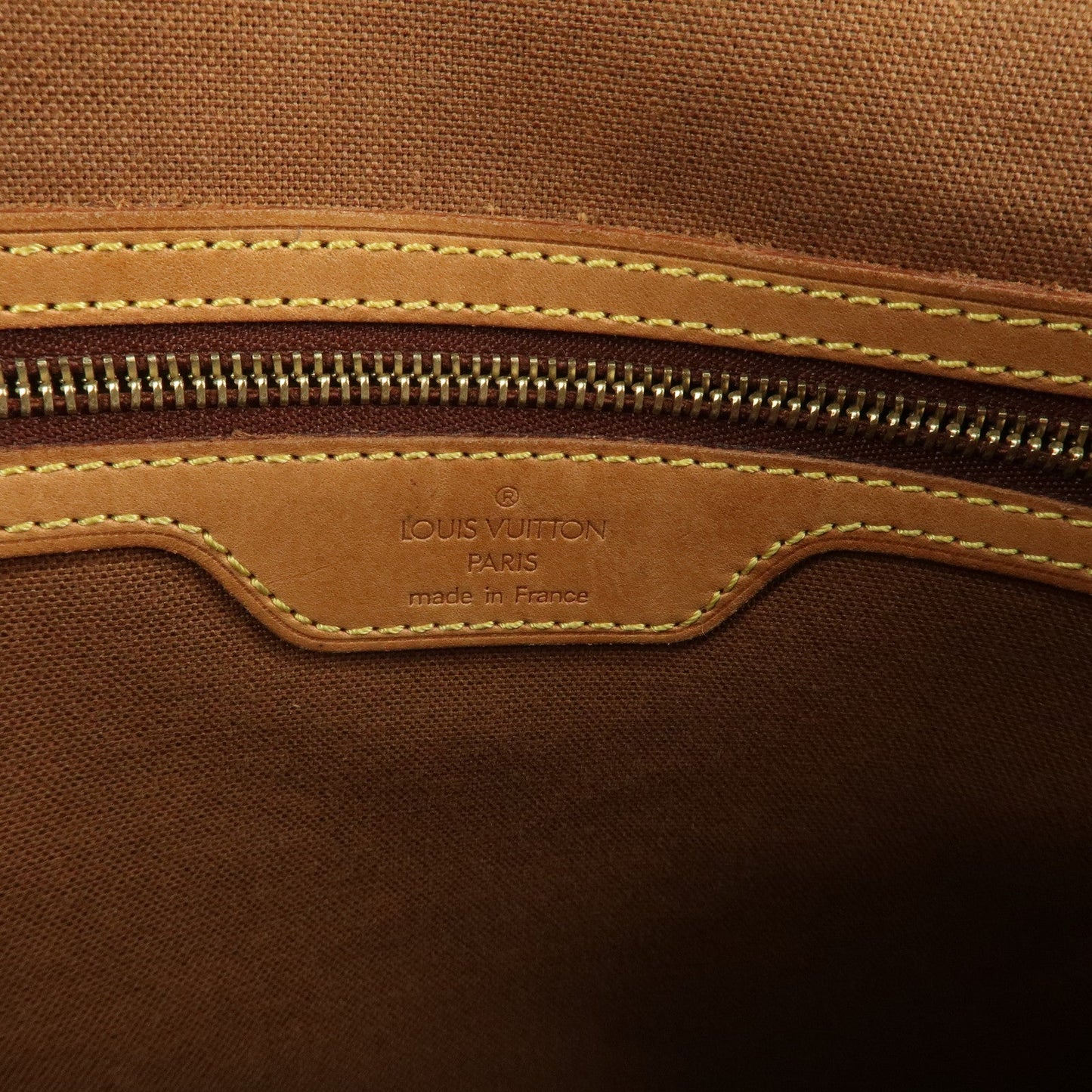Louis Vuitton Monogram Abbesses Messenger Bag Shoulder Bag M45257【Pre-order】