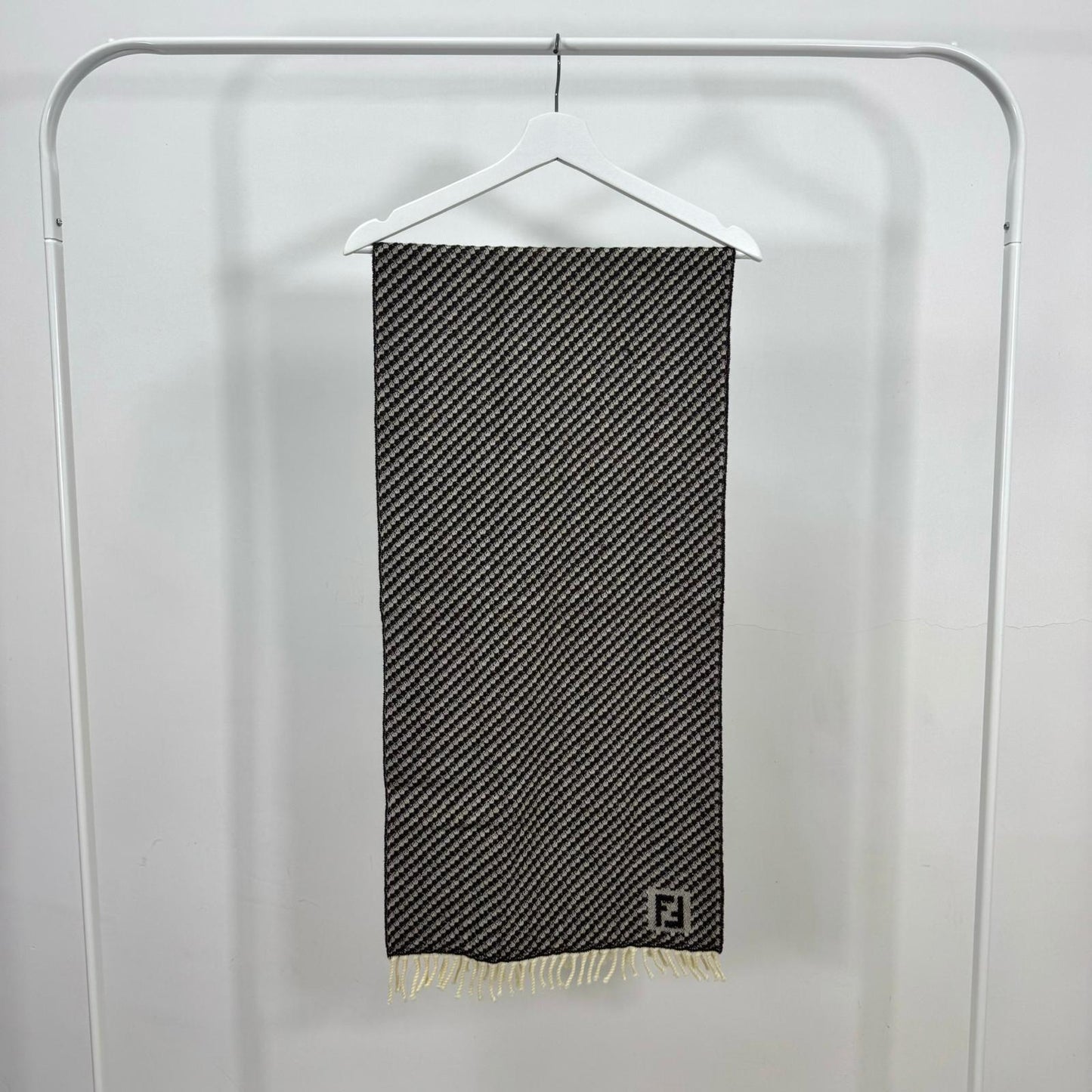 Fendi 啡色頸巾/披肩 (38×155cm)