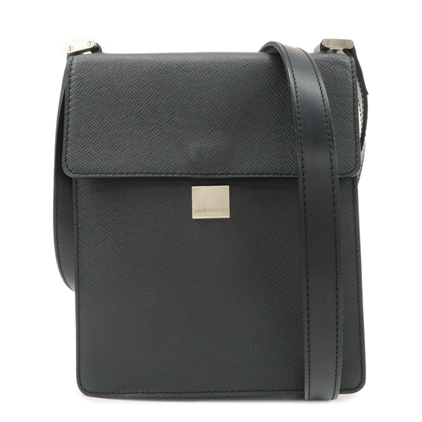 Louis Vuitton Taiga Pochette Kurgan Shoulder Bag Ardoise M32442【Pre-order】