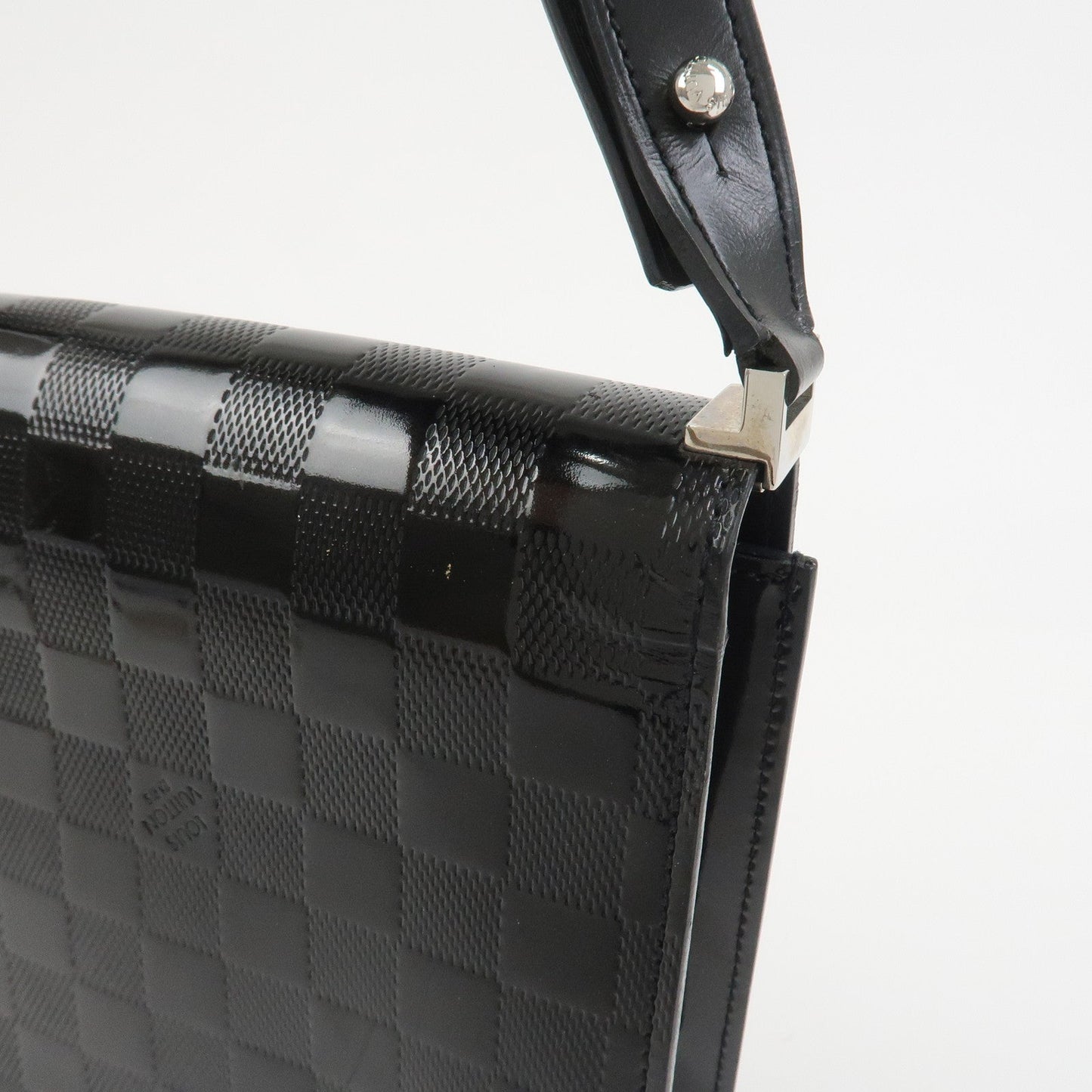 Louis Vuitton Damier Vernis Club Shoulder Bag Noir M92127【Pre-order】