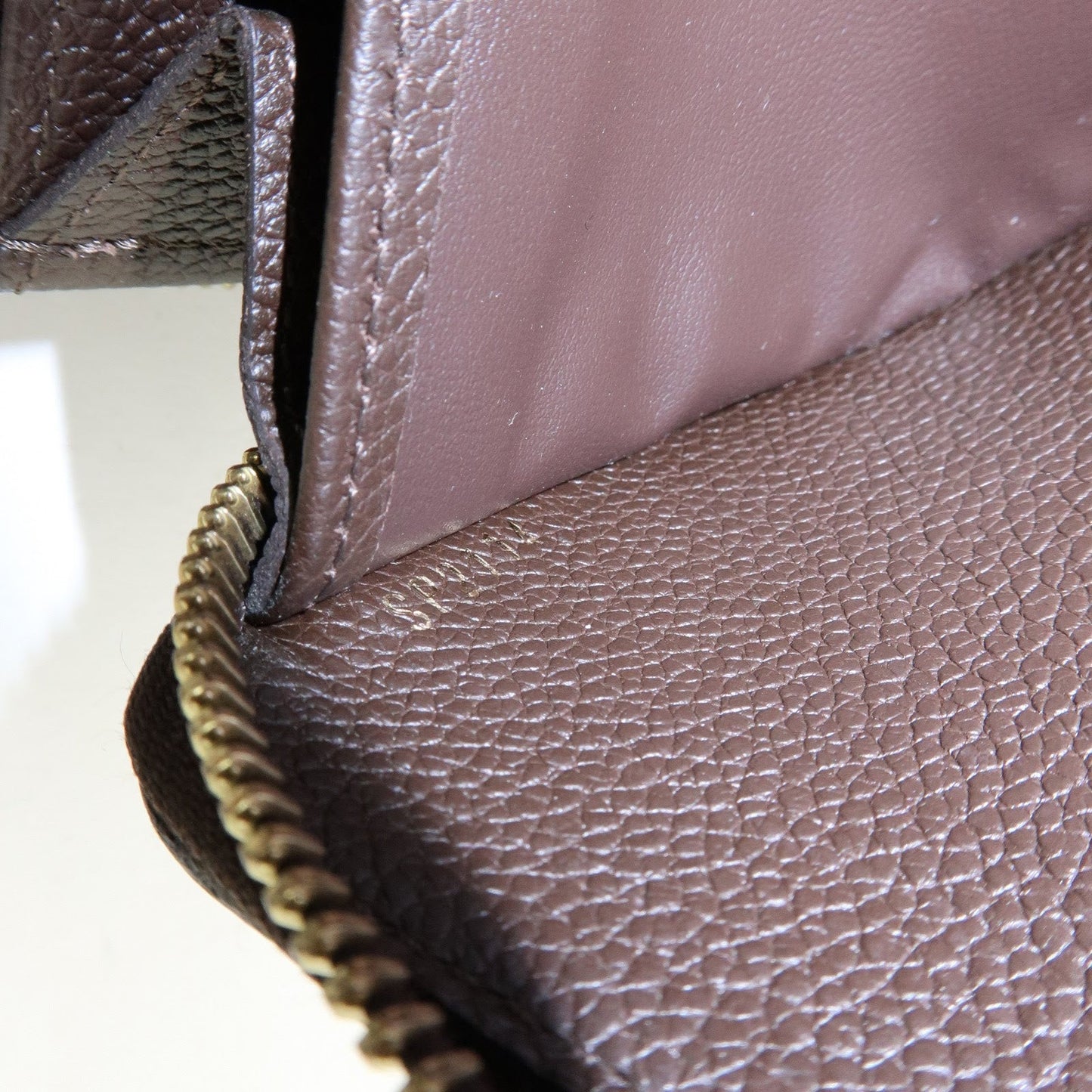 Louis Vuitton Monogram Empreinte Round Zippy Wallet Terre M60548【Pre-order】