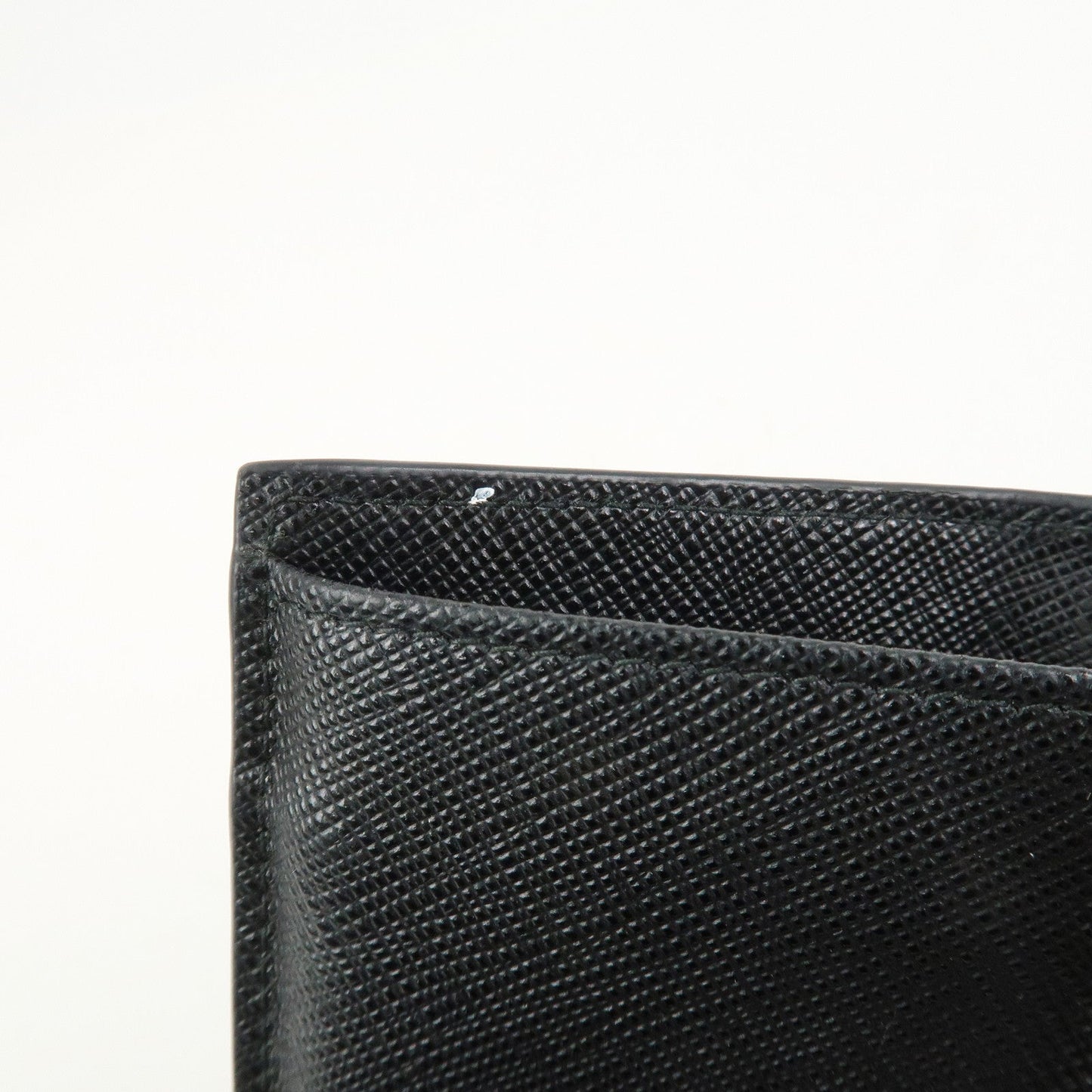 Prada Triangle Logo Saffiano Leather Tri-fold Wallet Black 1MH021【Pre-order】