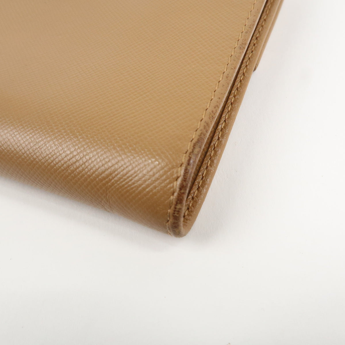 Prada Triangle Logo Saffiano Leather Trifold Wallet Brown Used【Pre-order】