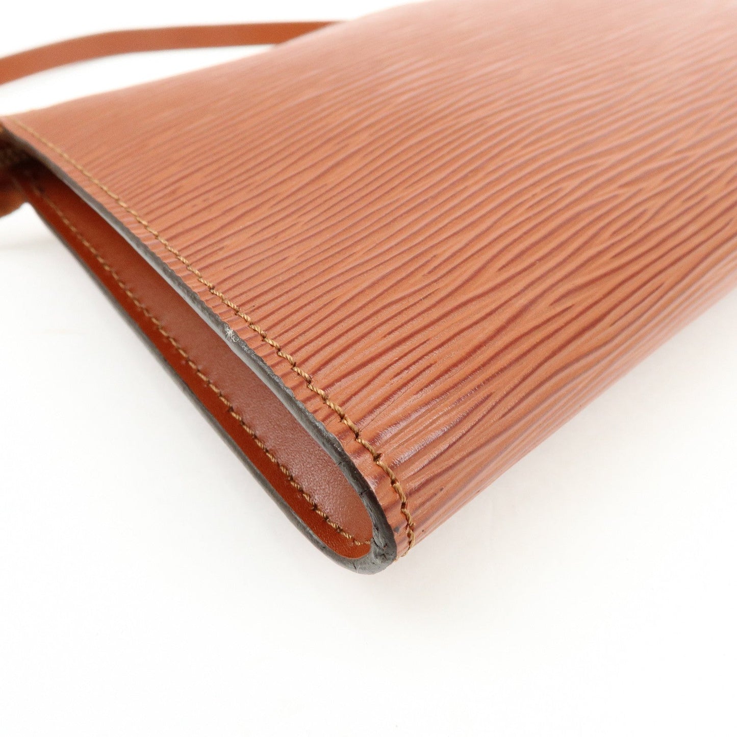 Louis Vuitton Epi Leather Pochette Accessoires Kenya Brown M52943【Pre-order】
