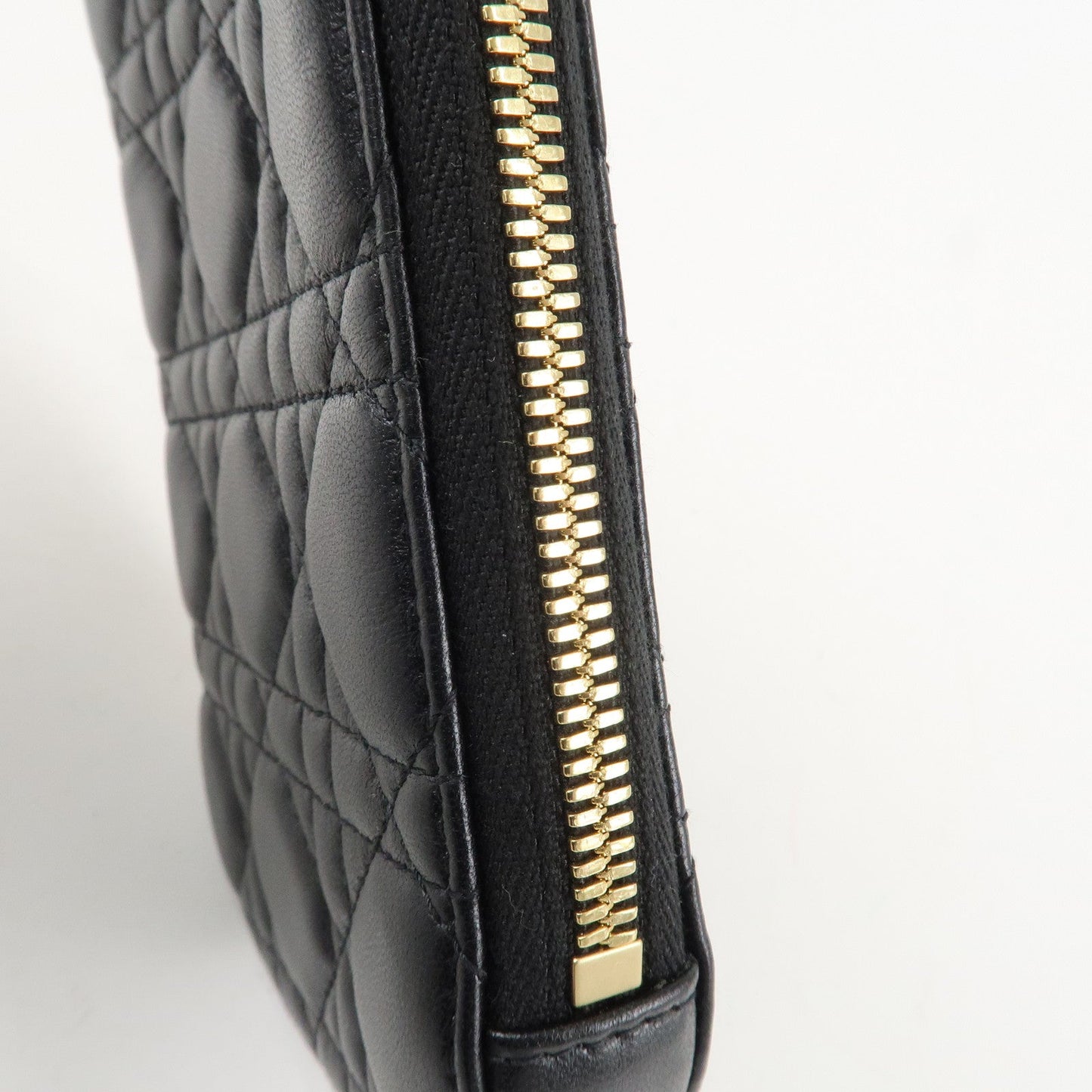 Christian Dior Lady Dior Call'in Dior Cannage Lamb Skin Phone Holder【Pre-order】