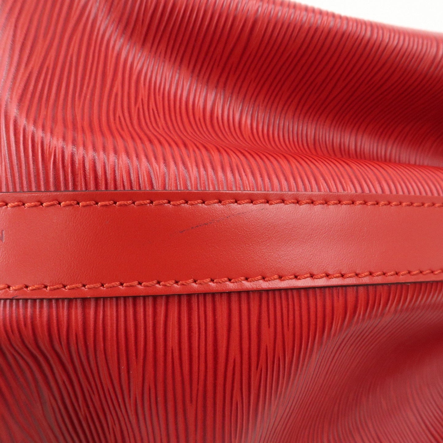 Louis Vuitton Epi Petit Noe SHoulder Bag Castilian Red M44107【Pre-order】