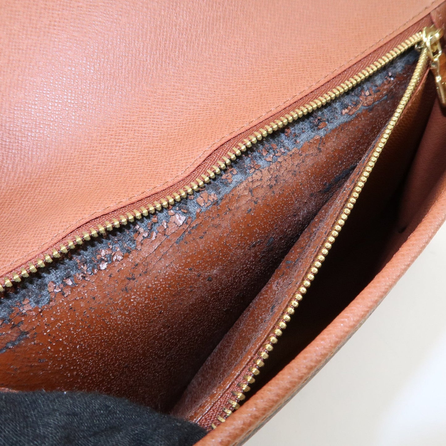 Louis Vuitton Monogram Bordeaux 24 Shoulder Bag Hand Bag M51798【Pre-order】
