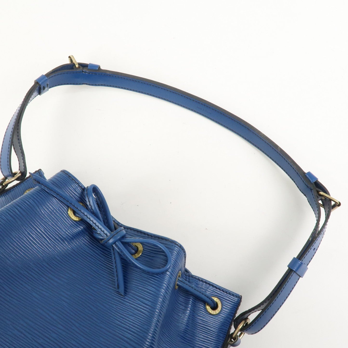 Louis Vuitton Epi Petit Noe Shoulder Bag Toledo Blue M44105【Pre-order】