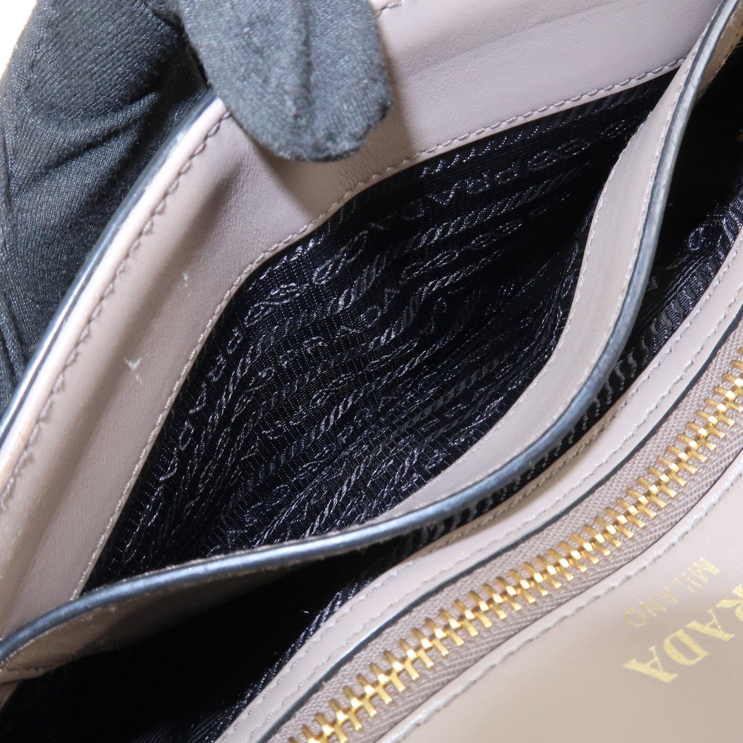 Prada Saffiano Leather Chain Shoulder Crossbody Bag Gray 1BD193【Pre-order】