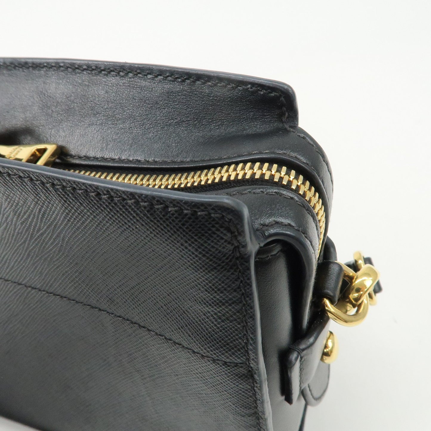 Prada Logo Saffiano Leather Shoulder Bag Gold HDW Black【Pre-order】