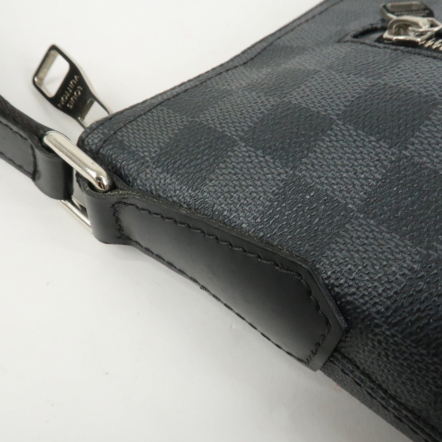 Louis Vuitton Damier Graphite Mick PM Shoulder Crossbody Bag N41211【Pre-order】