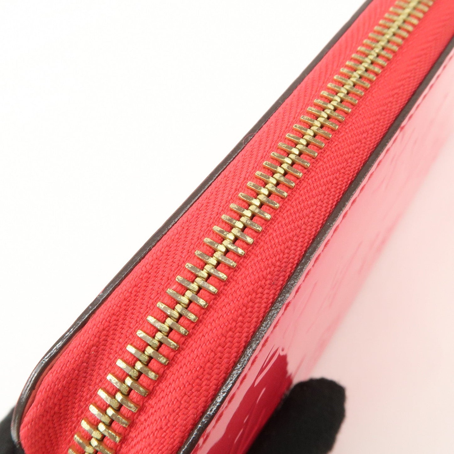 Louis Vuitton Monogram Vernis Round Zippy Wallet Hot Pink M93058【Pre-order】