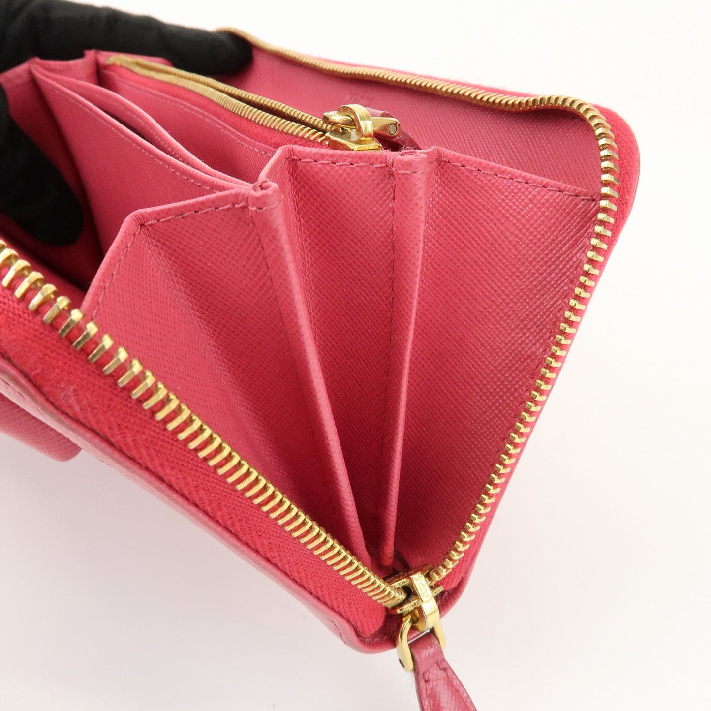Prada Saffiano Leather Round Zippy Wallet Pink Pink 1M0506【Pre-order】