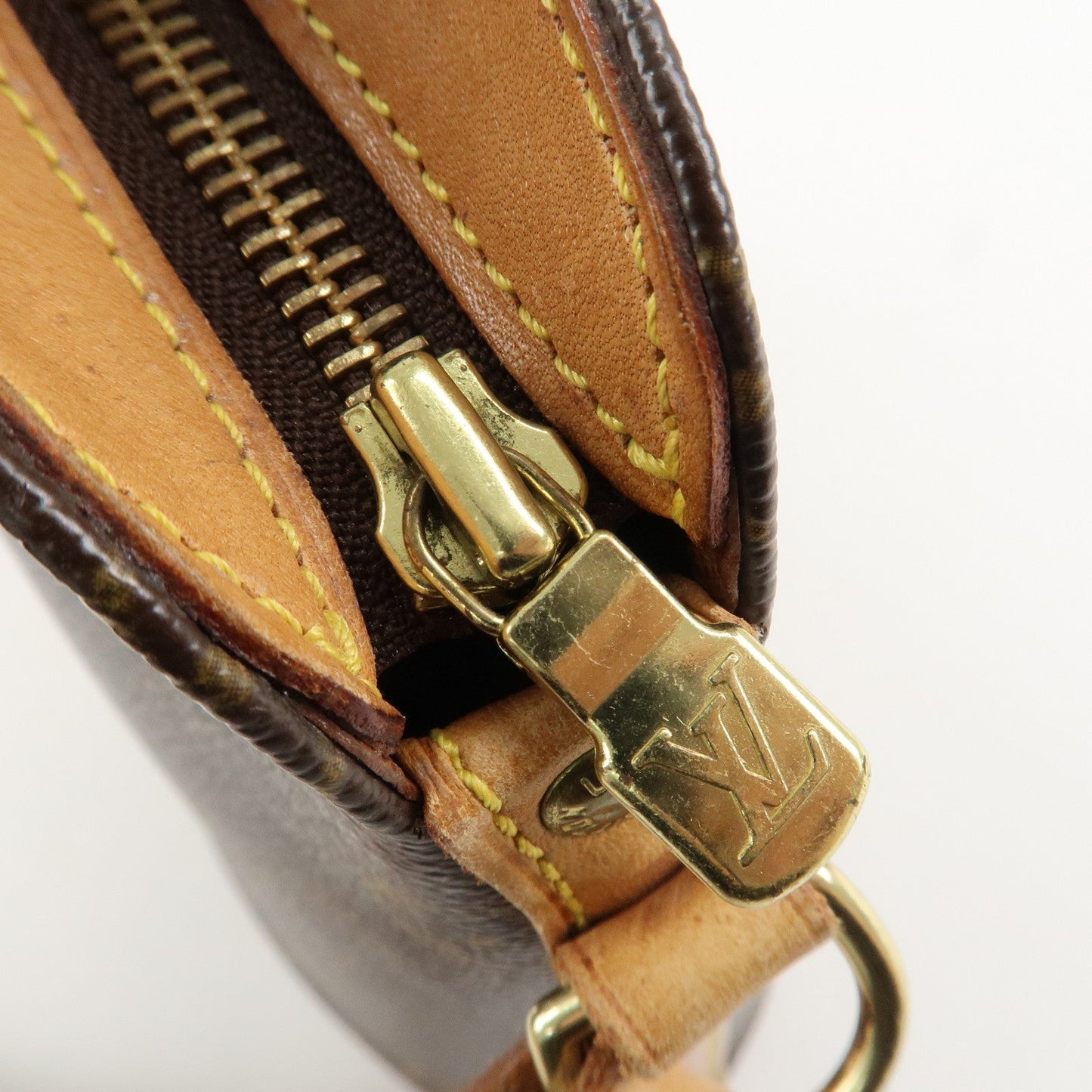Louis Vuitton Monogram Drouot Cross Body Shoulder Bag M51290【Pre-order】