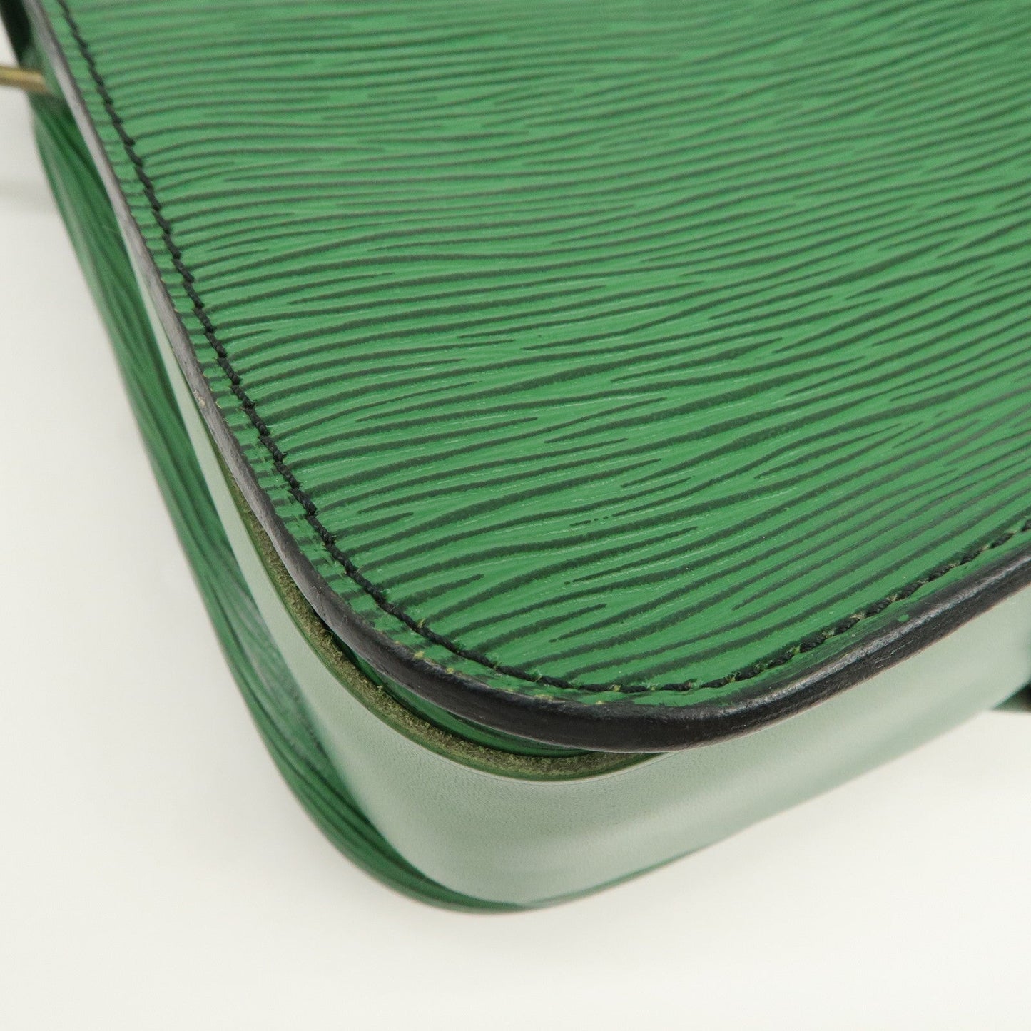 Louis Vuitton Epi Cartouchiere MM Shoulder Bag Borneo Green M52244【Pre-order】