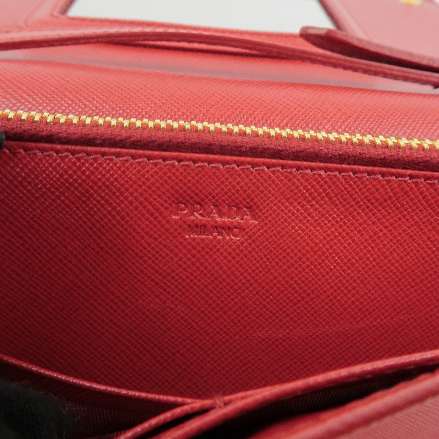 Prada Saffiano Leather Shoulder Bag Crossbody Bag Red 1M1361【Pre-order】