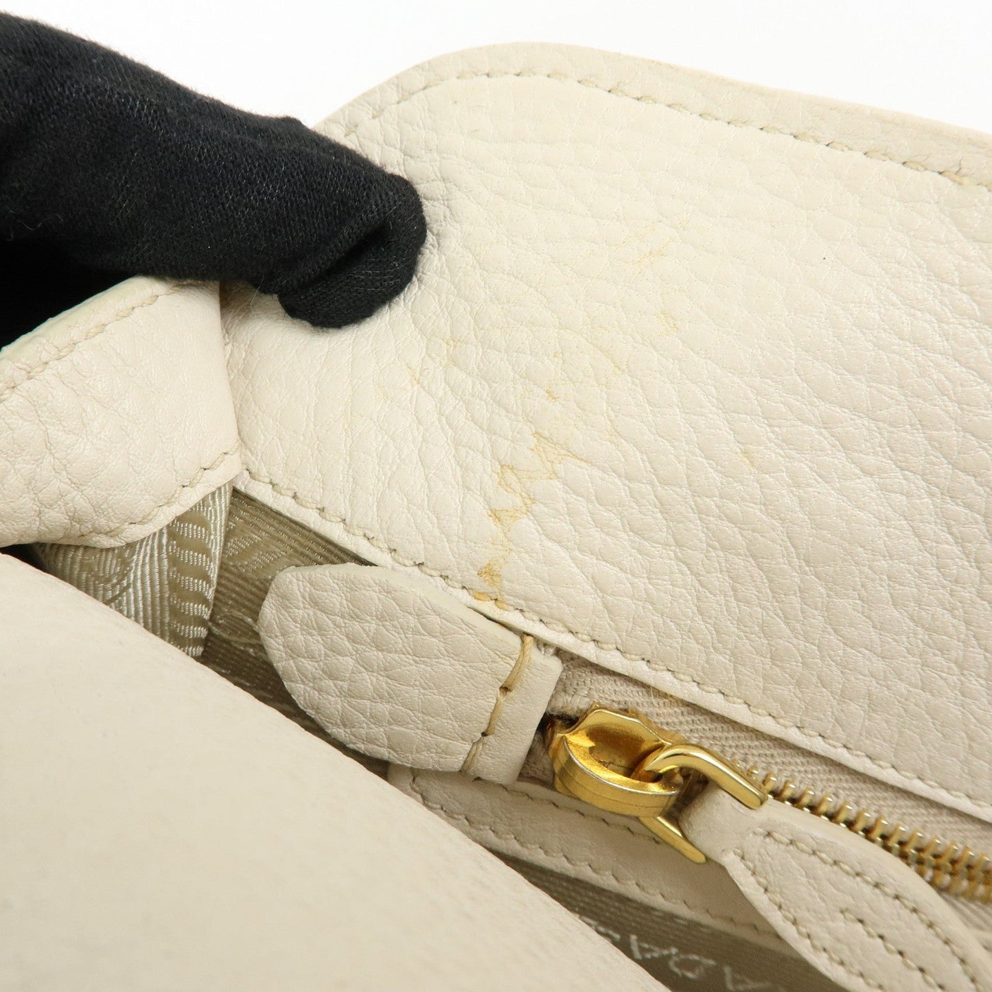 Prada Vitello Daino Leather Hand Bag Ivory BL0804【Pre-order】