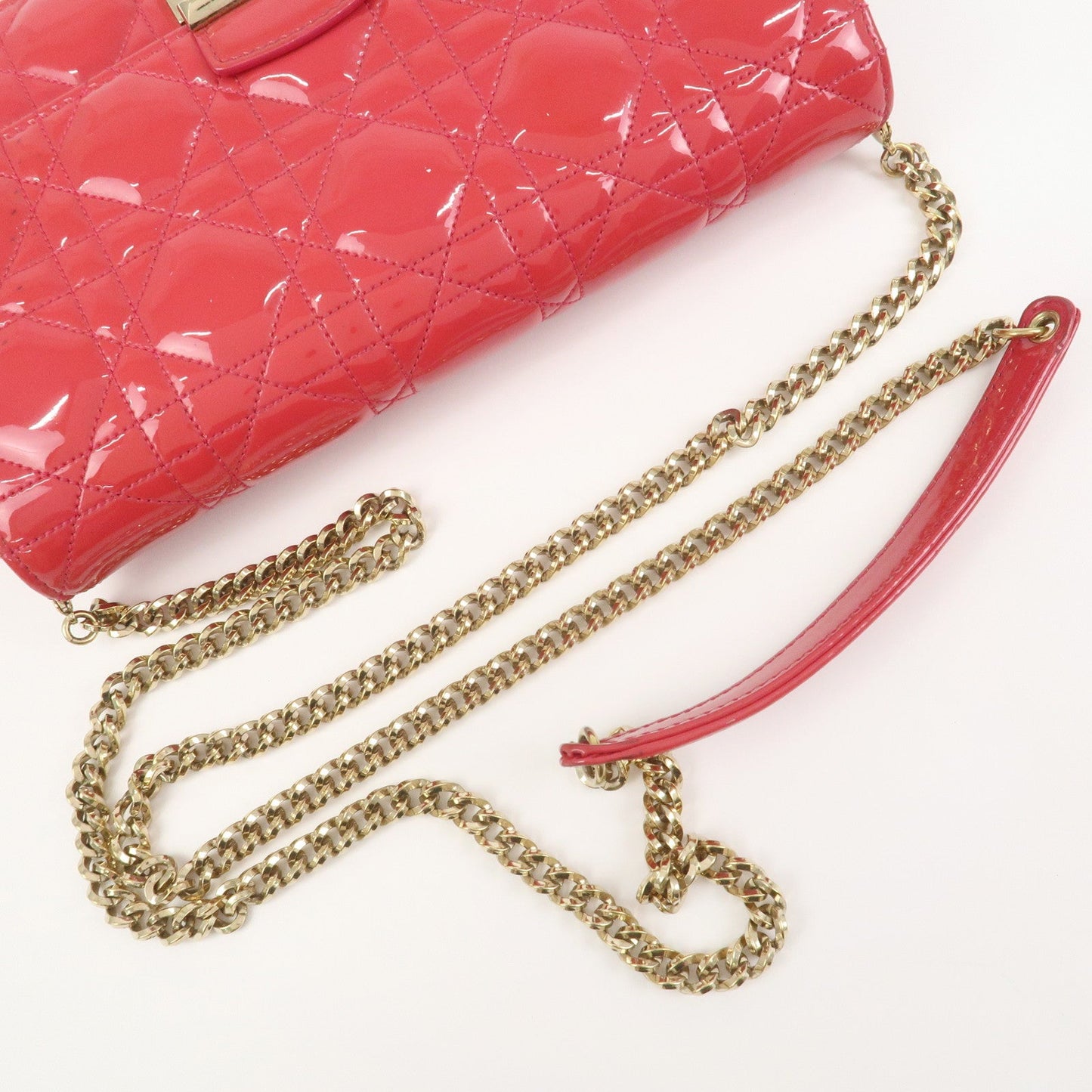 Christian Dior Cannage New Lock Patent Leather Chain Shoulder Bag【Pre-order】