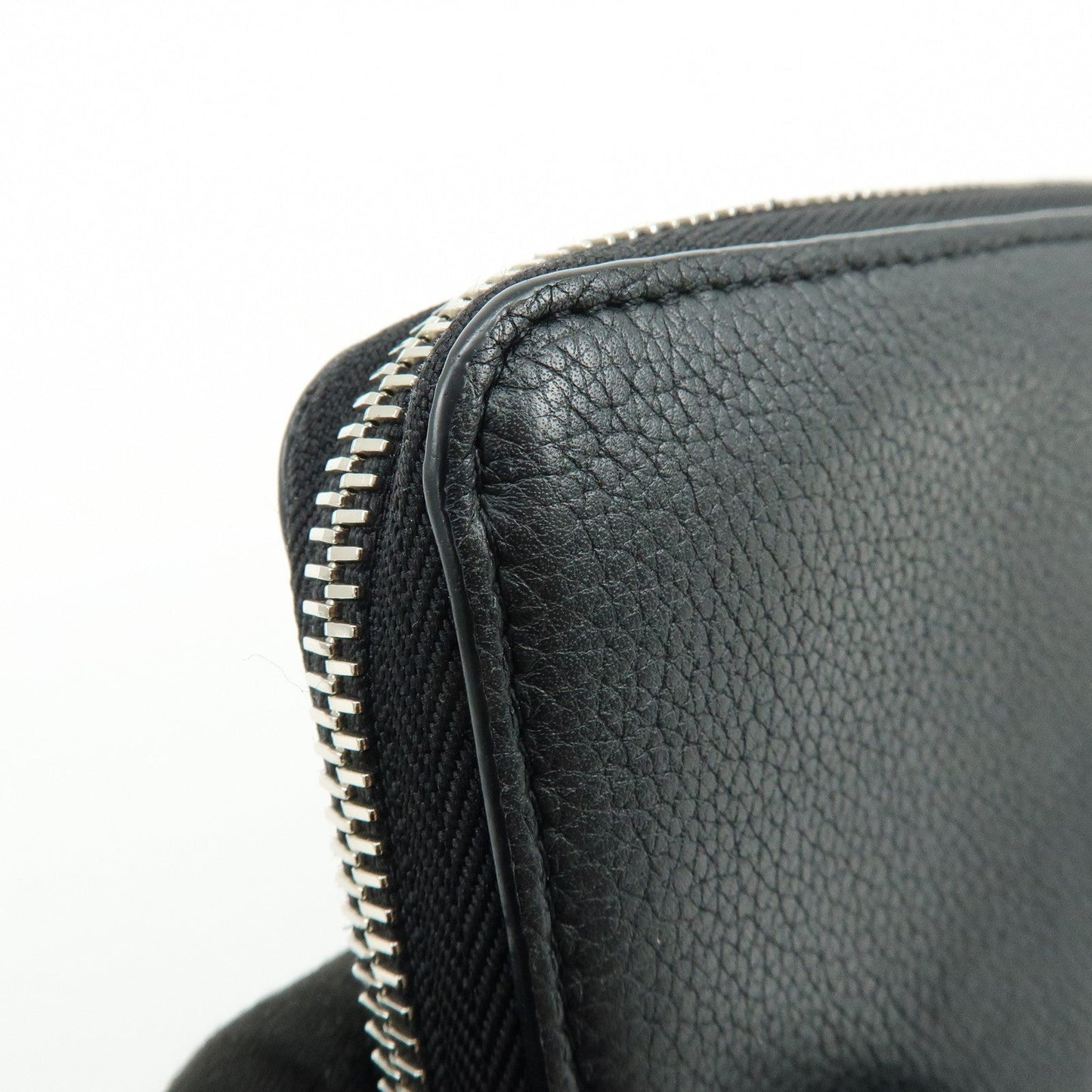 Louis Vuitton Leather Lockme Round Zippy Long Wallet Noir M62622【Pre-order】
