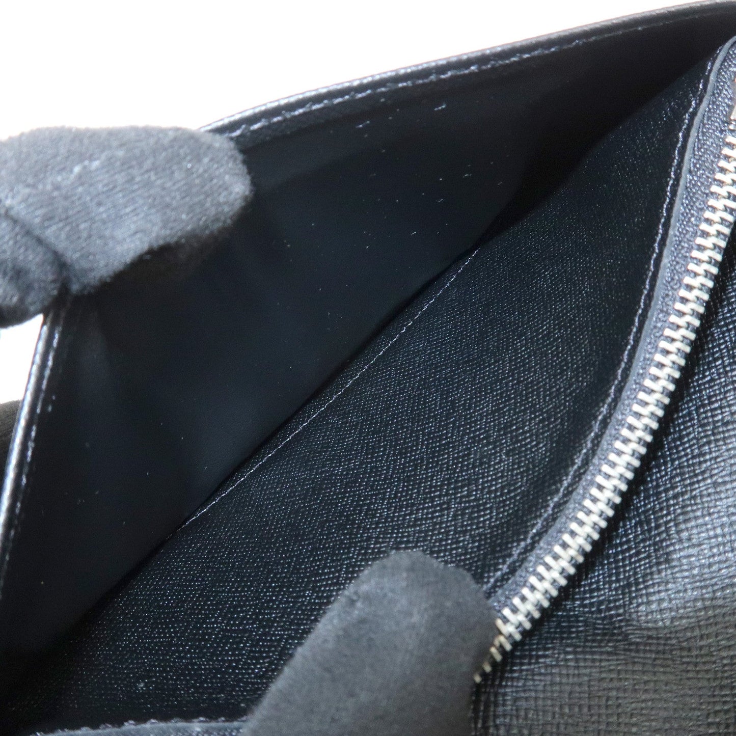 Louis Vuitton Taiga Portefeuille Brazza Bi-fold Long Wallet M30501【Pre-order】