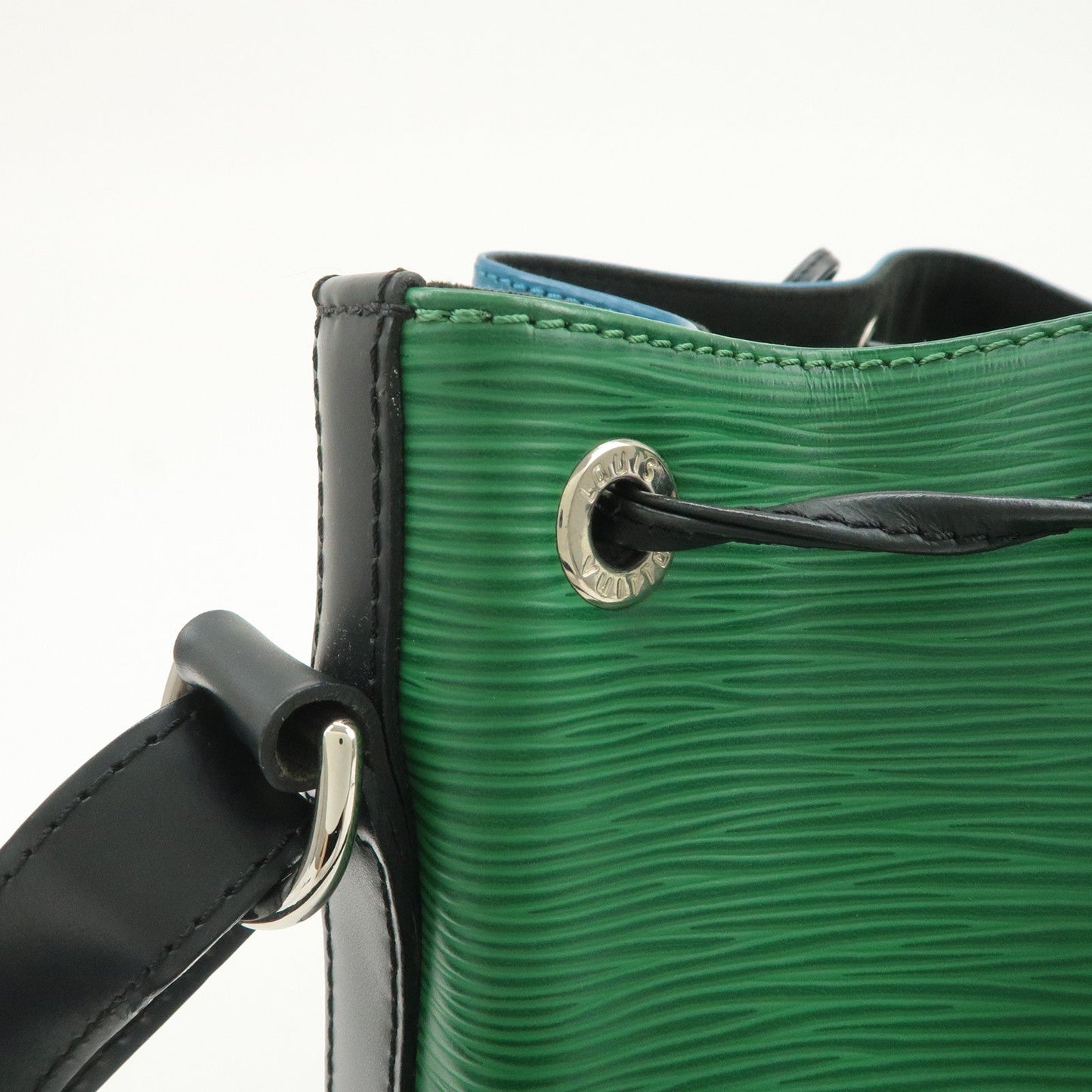 Louis Vuitton Epi Petit Noe Tricolor Leather Shoulder Bag M40880【Pre-order】
