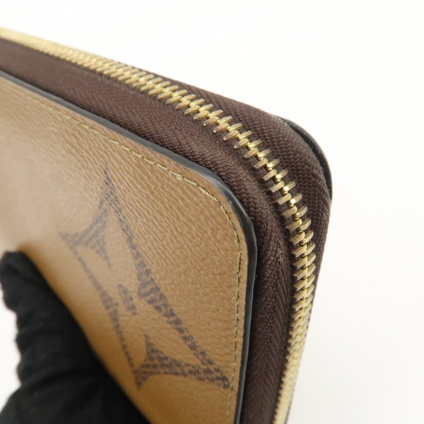 Louis Vuitton Giant Monogram Reverse Zippy Wallet Long Wallet M69353【Pre-order】