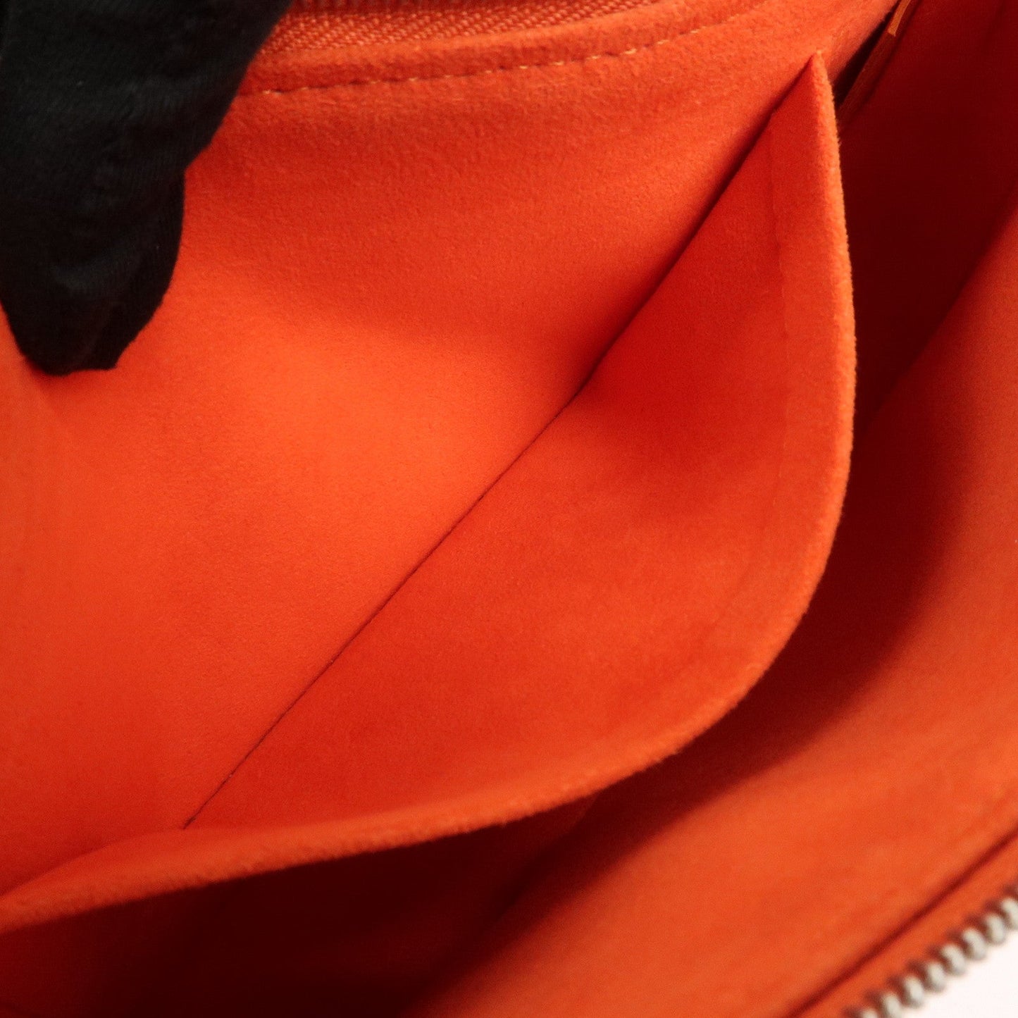 Louis Vuitton Epi Pochette Accessoires Pouch New Style Piment Orange M40778【Pre-order】