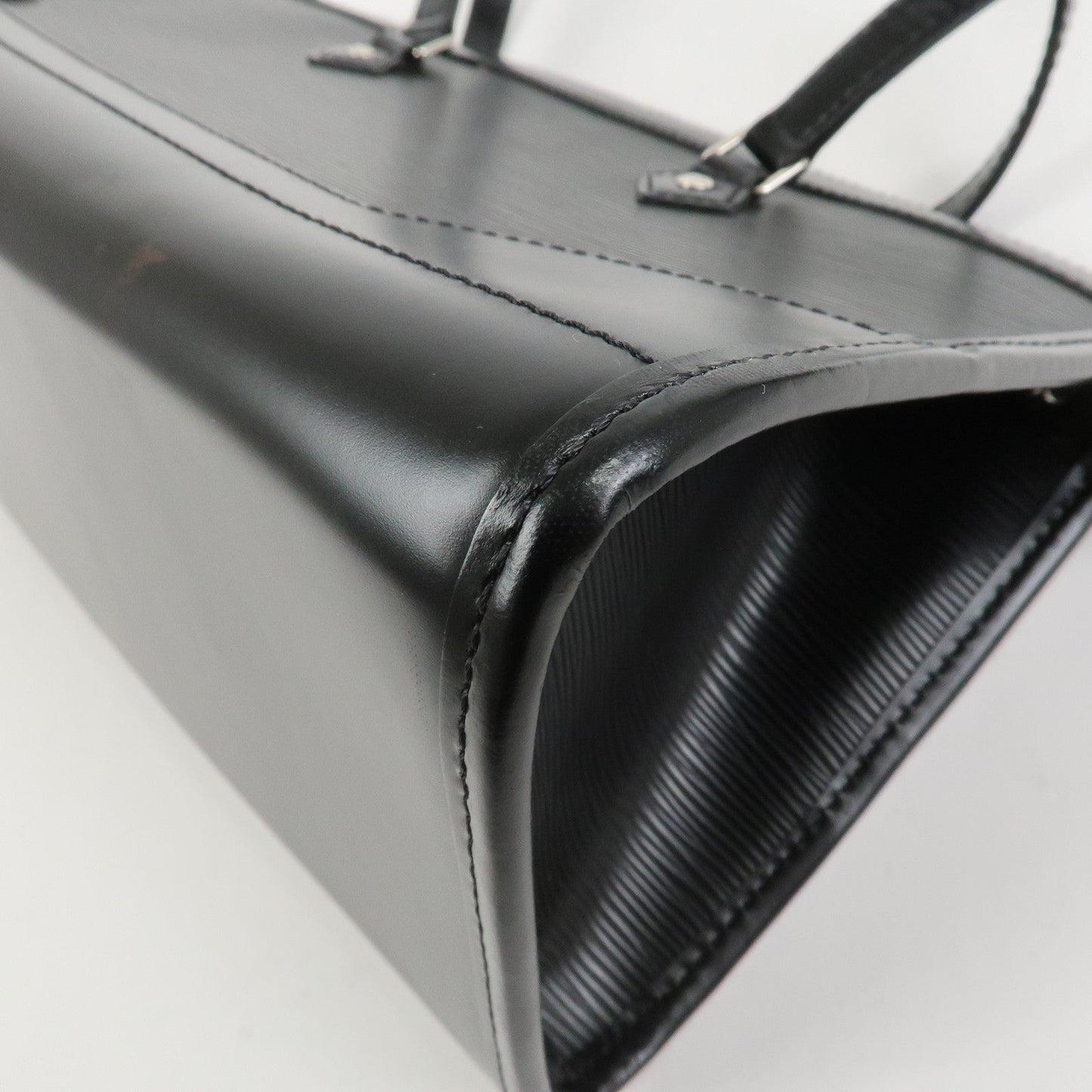 Louis Vuitton Epi Leather Madeleine PM Hand Bag Noir Black M59332【Pre-order】