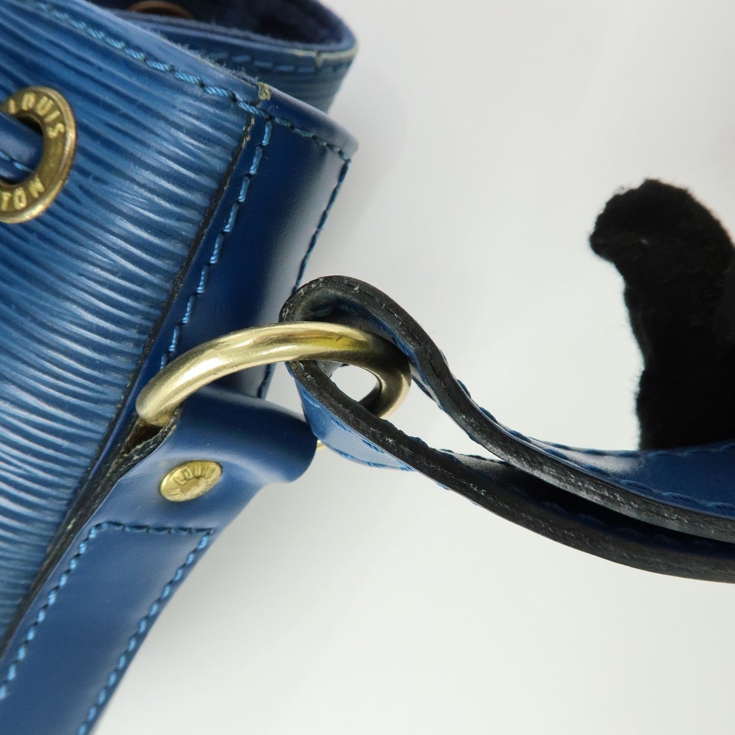 Louis Vuitton Epi Noe Leather Shoulder Bag Toledo Blue M44005【Pre-order】