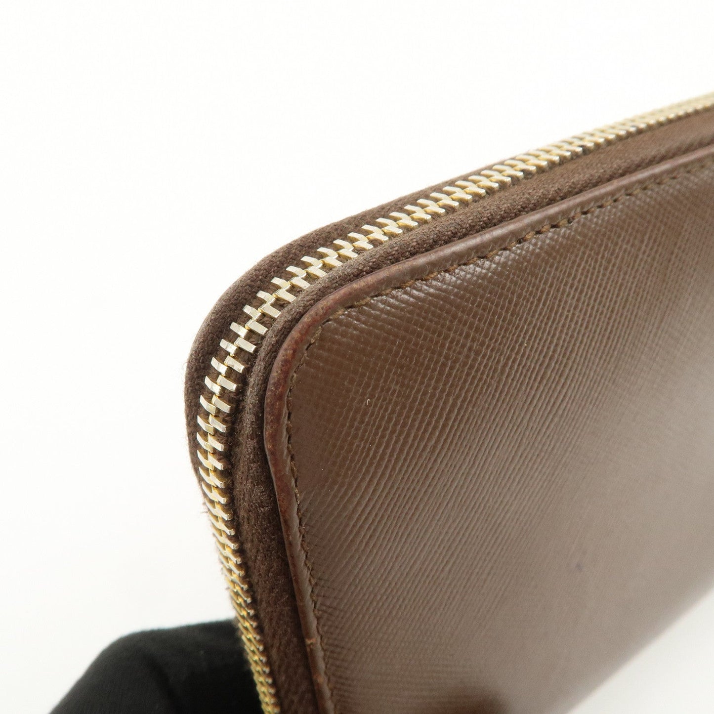 Prada Triangle Logo Saffiano Leather Round Zippy Wallet 1M0506【Pre-order】