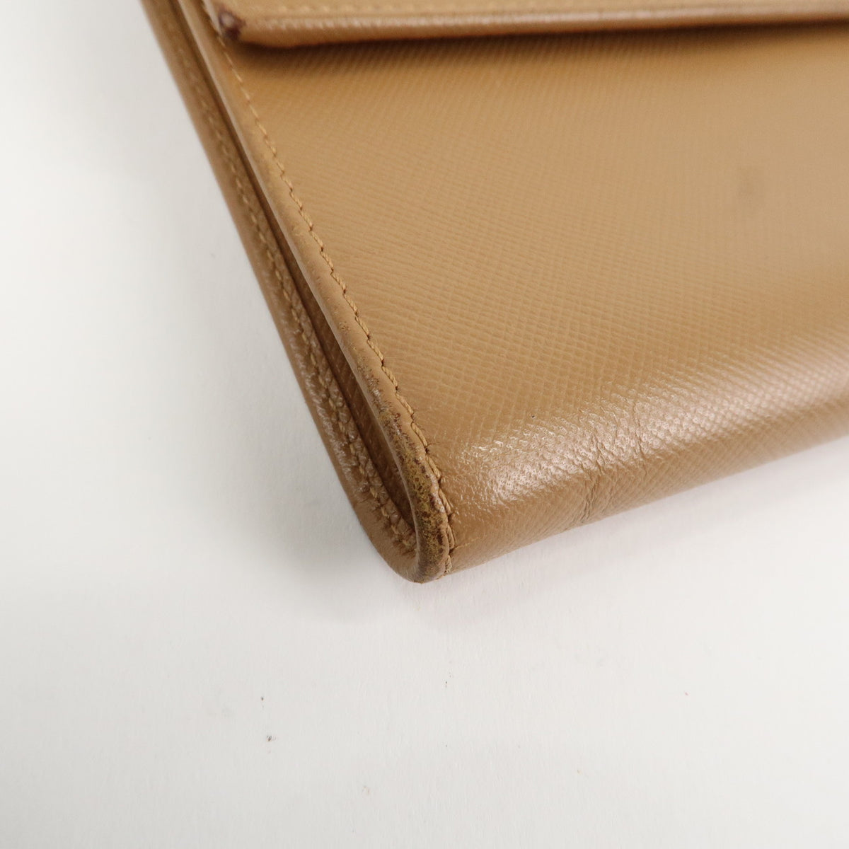 Prada Triangle Logo Saffiano Leather Trifold Wallet Brown Used【Pre-order】