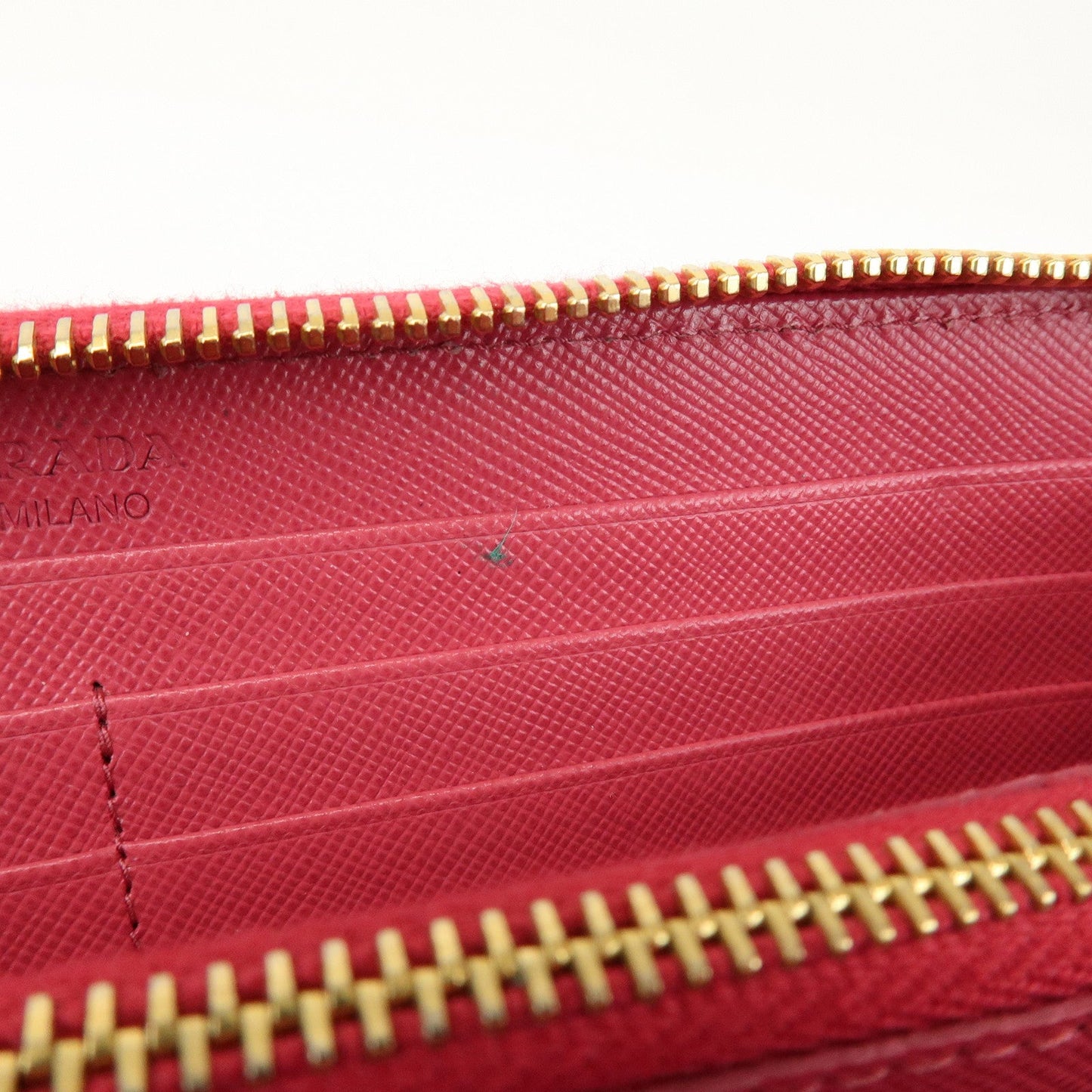 Prada Saffiano Leather Round Zippy Wallet Pink Pink 1M0506【Pre-order】