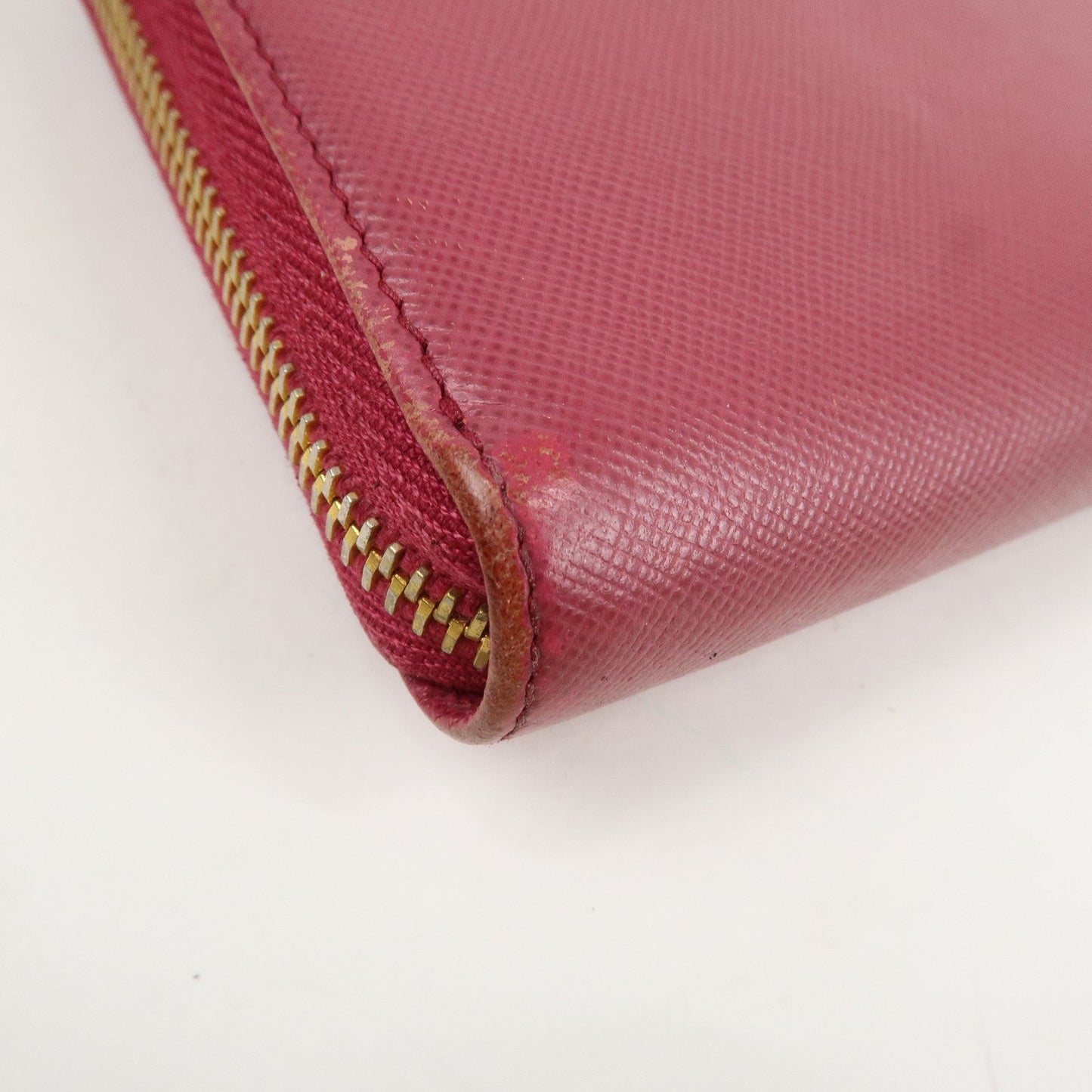 Prada Logo Saffiano Leather Round Zippy Long Wallet Pink 1M0506 Used【Pre-order】