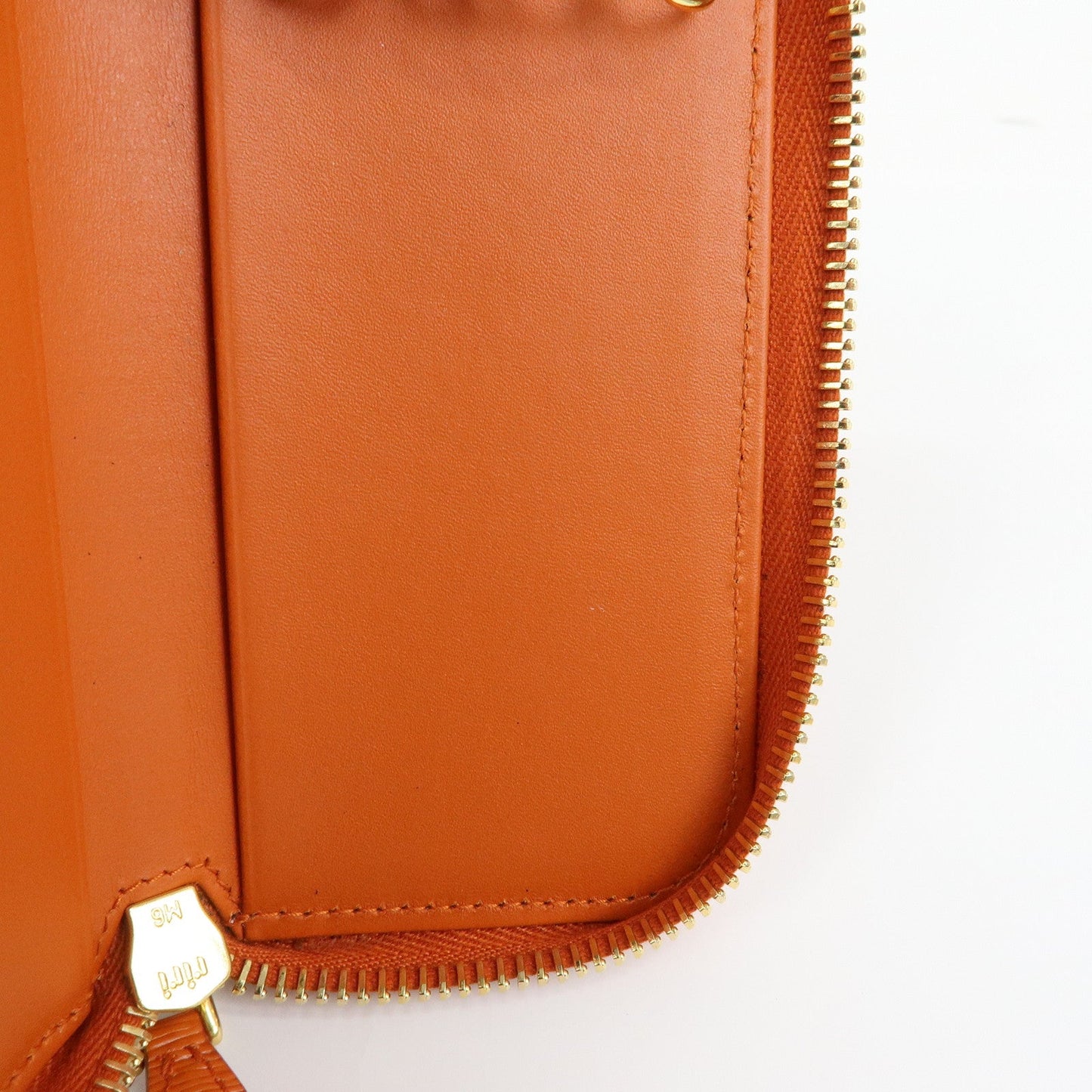 Prada Saffiano Leather Round Zippy 6 Rings Key Case Orange 1PG604【Pre-order】