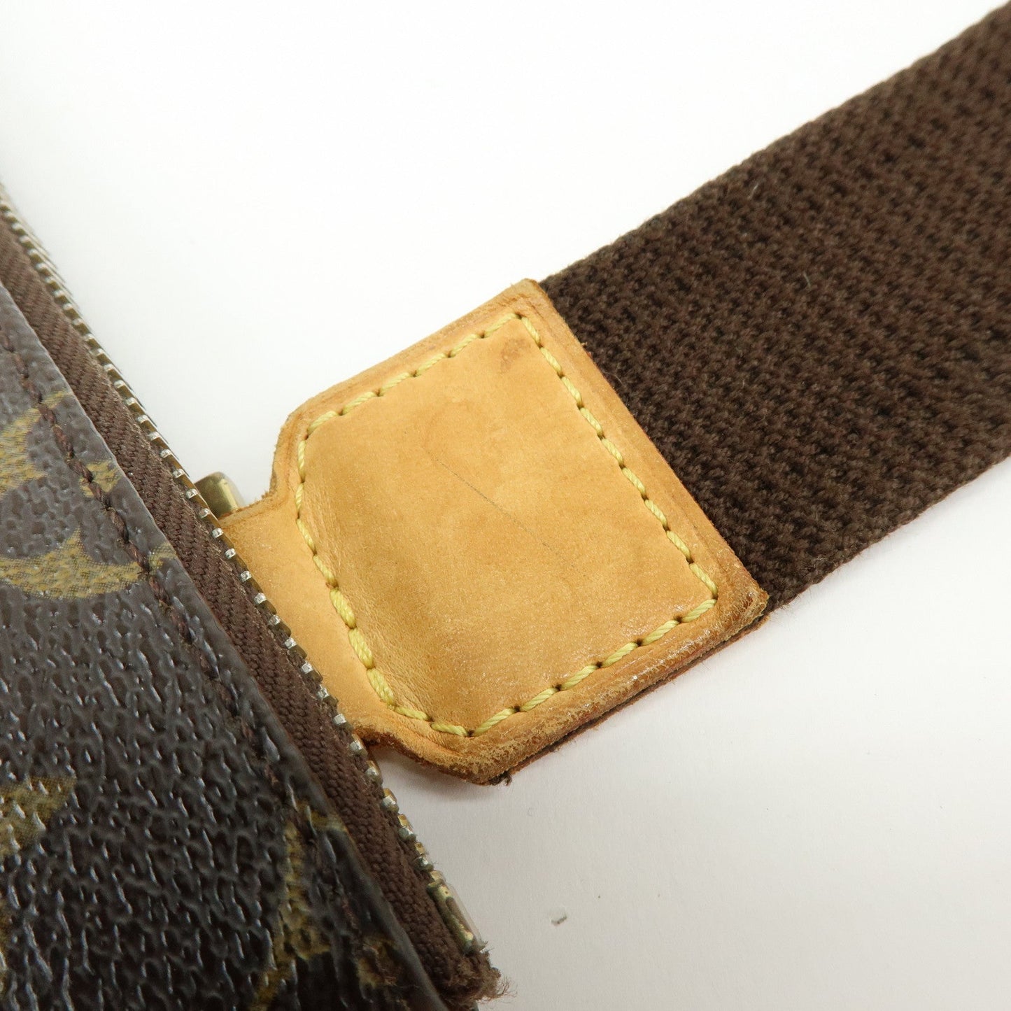 Louis Vuitton Monogram Pochette Bosphore Shoulder Bag M40044【Pre-order】