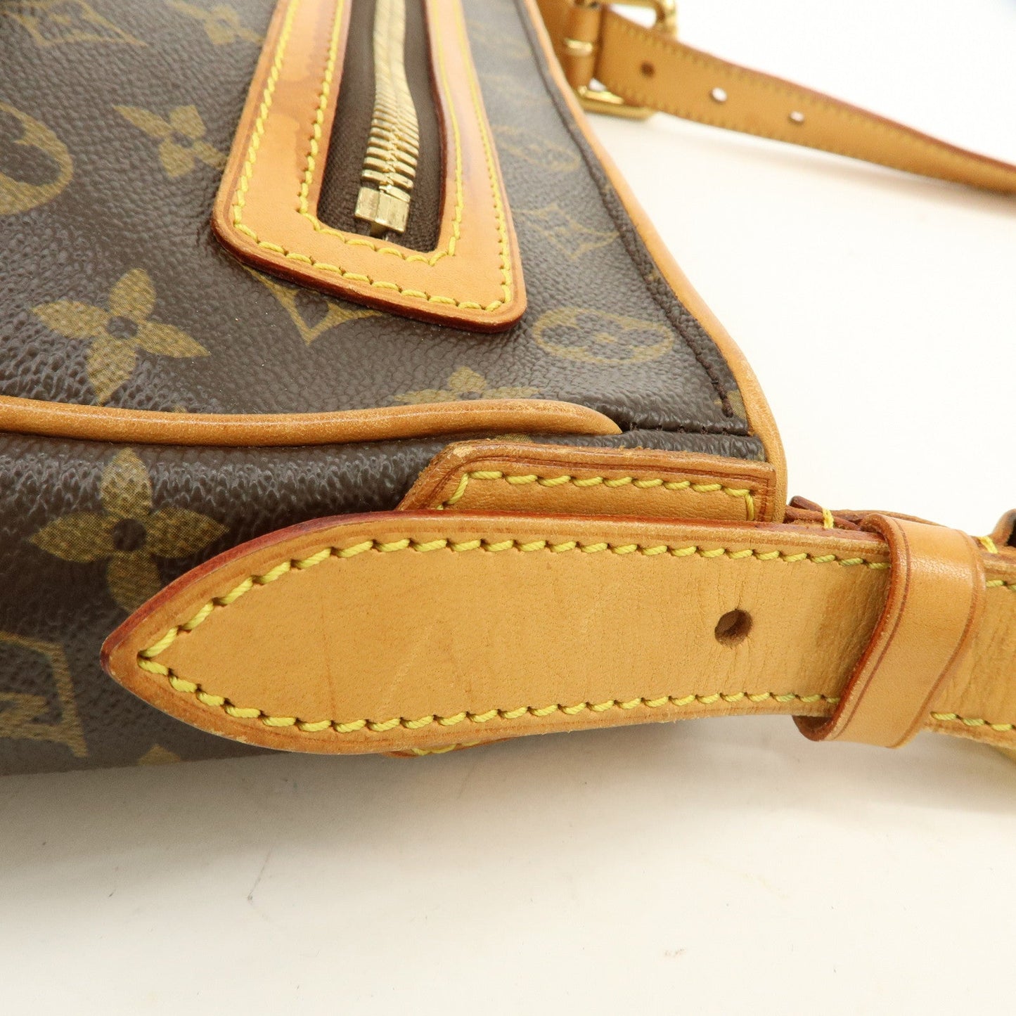 Louis Vuitton Monogram Hudson GM Shoulder Bag Brown M40045【Pre-order】