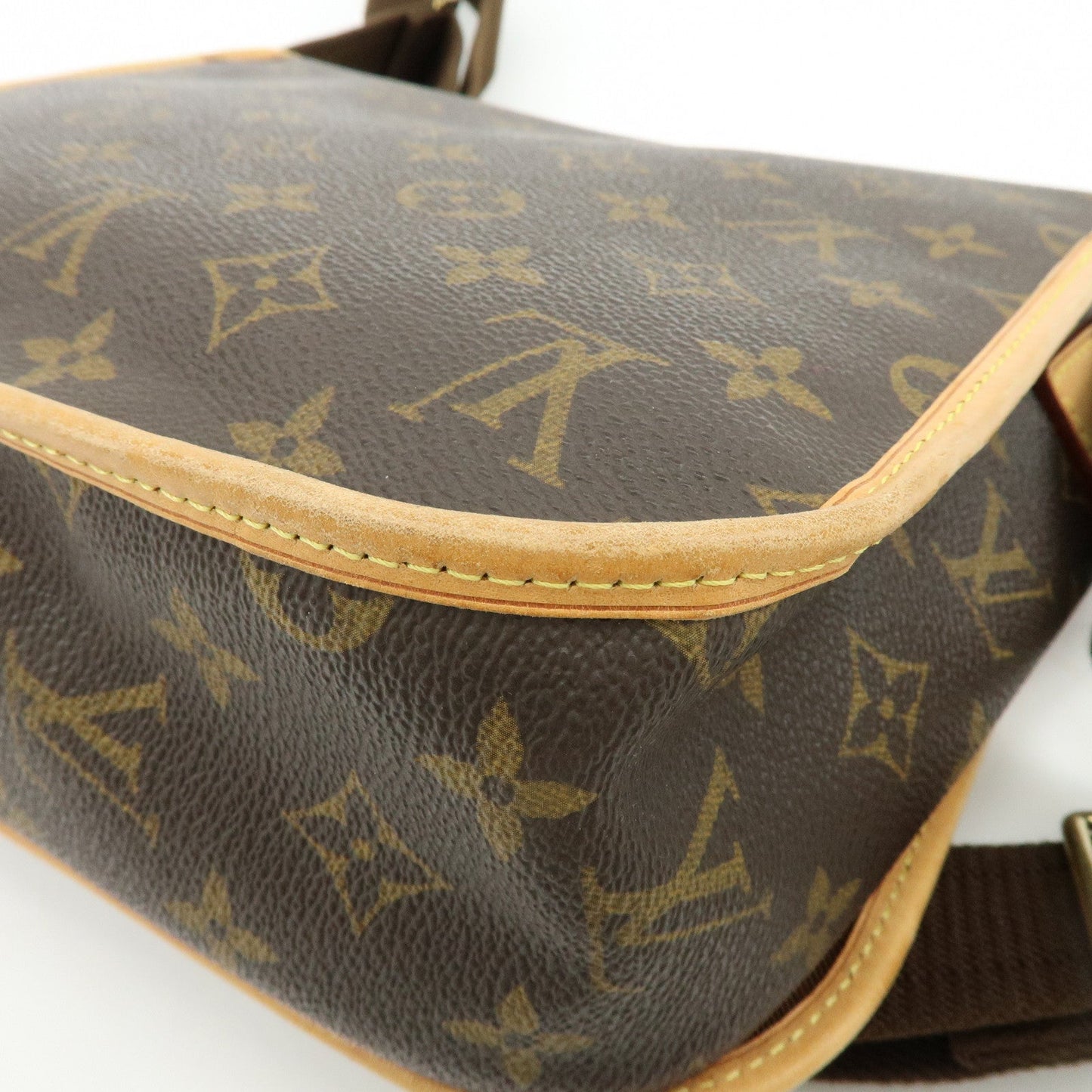 Louis Vuitton Monogram Messenger Bosphore PM Shoulder Bag M40106【Pre-order】
