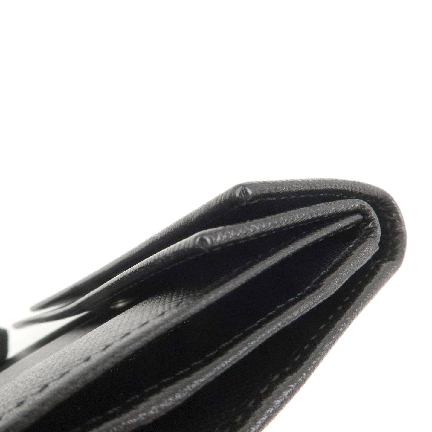 Prada Triangle Logo Saffiano Leather Compact Wallet Black M53X【Pre-order】