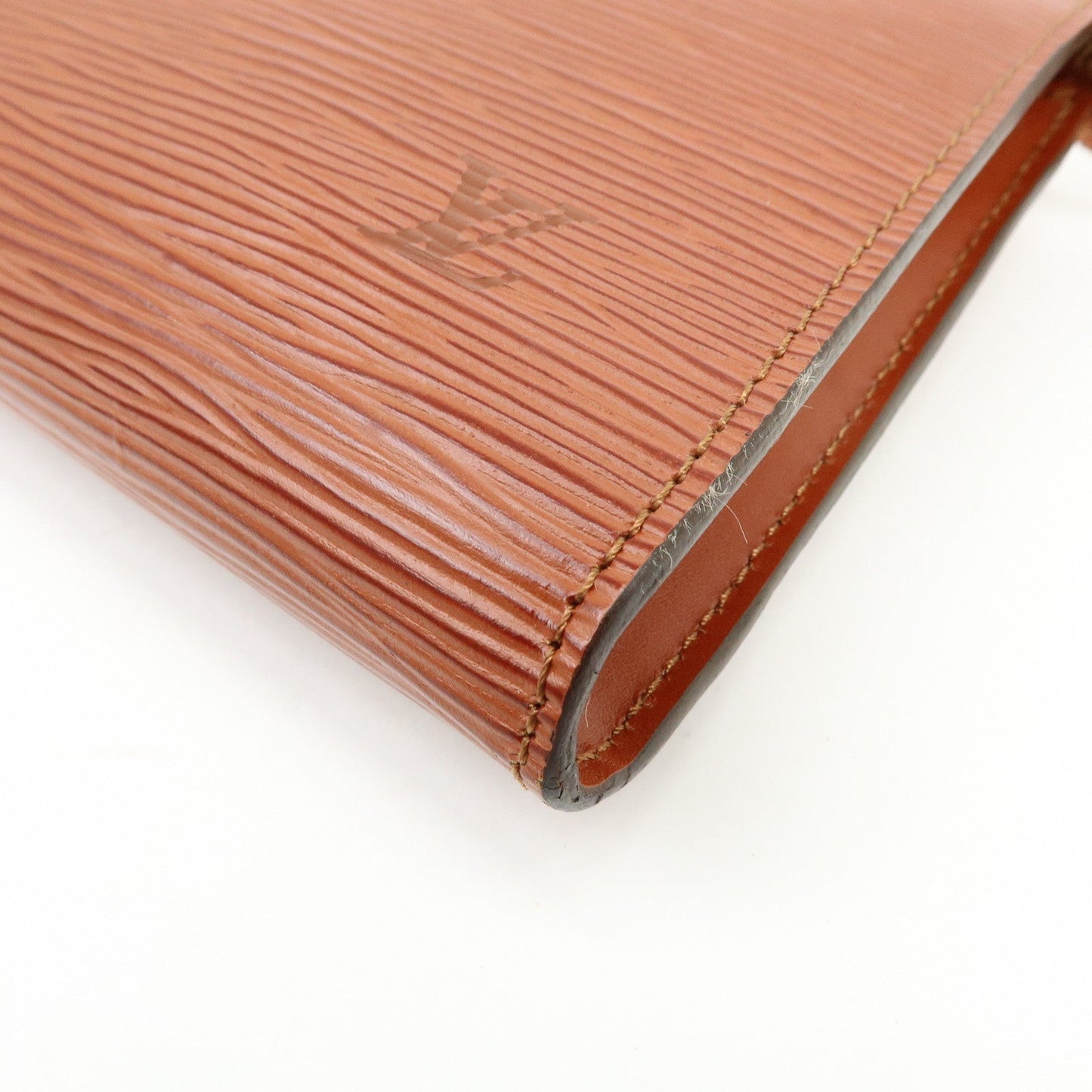 Louis Vuitton Epi Leather Pochette Accessoires Kenya Brown M52943【Pre-order】