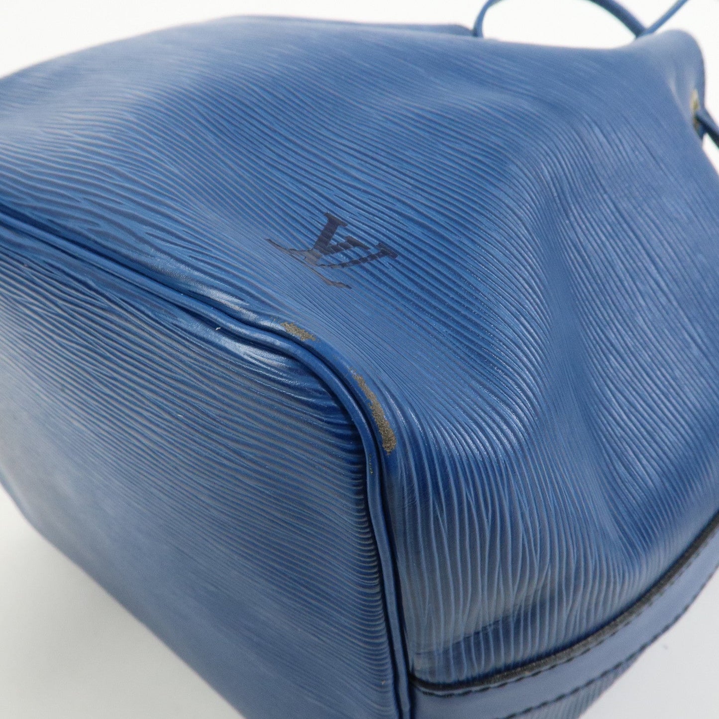 Louis Vuitton Epi Petit Noe Shoulder Bag Toledo Blue M44105【Pre-order】