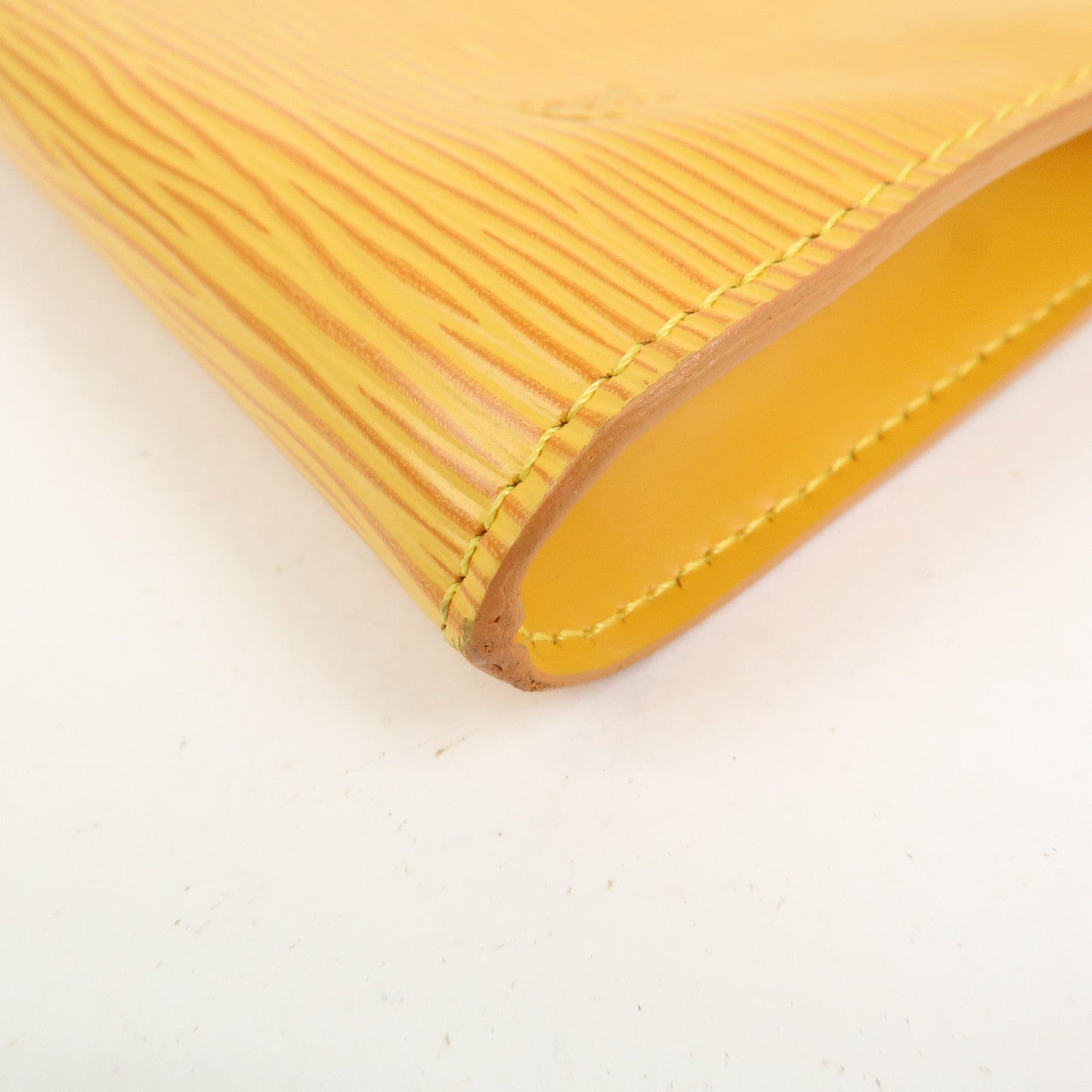 Louis Vuitton Epi Pochette Accessoires Pouch Tassili Yellow M52959【Pre-order】