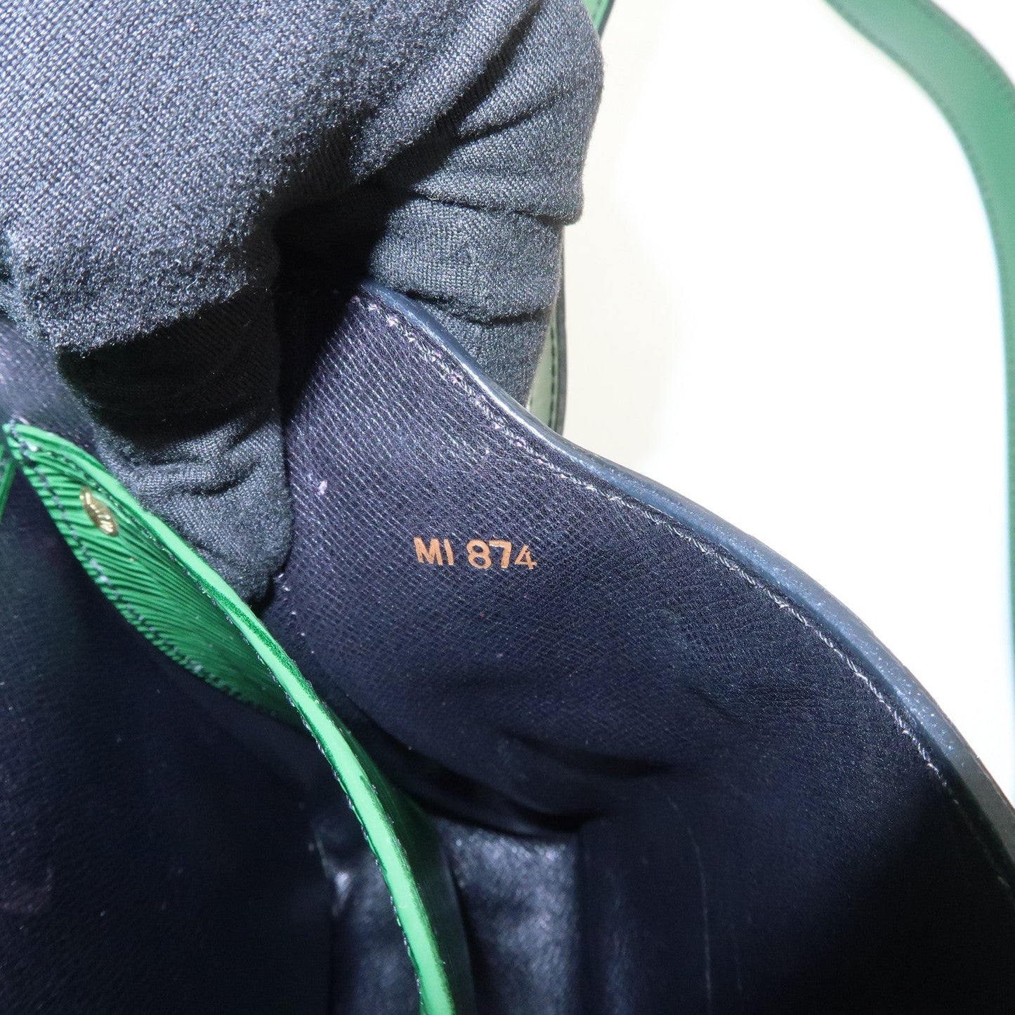 Louis Vuitton Epi Cartouchiere MM Shoulder Bag Borneo Green M52244【Pre-order】