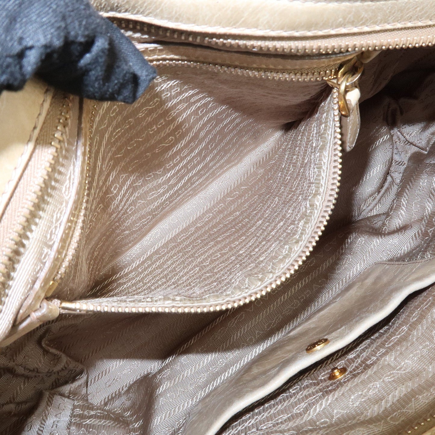 Prada Triangle Logo VITELLOSHINE Leather 2Way Bag Beige BN1921【Pre-order】