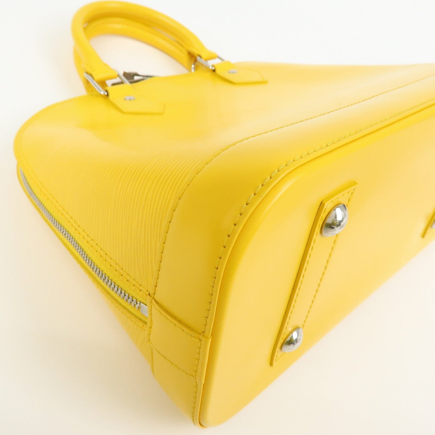 Louis Vuitton Epi Alma PM Leather Hand Bag Mimosa M40951【Pre-order】