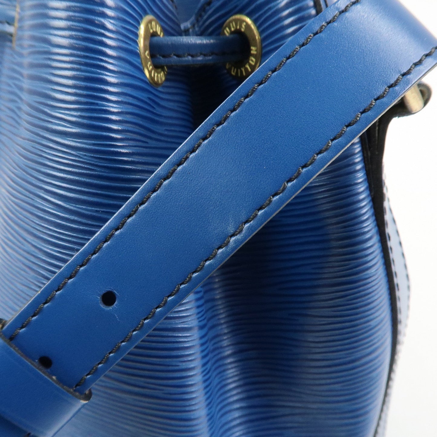 Louis Vuitton Epi Petit Noe Shoulder Bag Toledo Blue M44105【Pre-order】