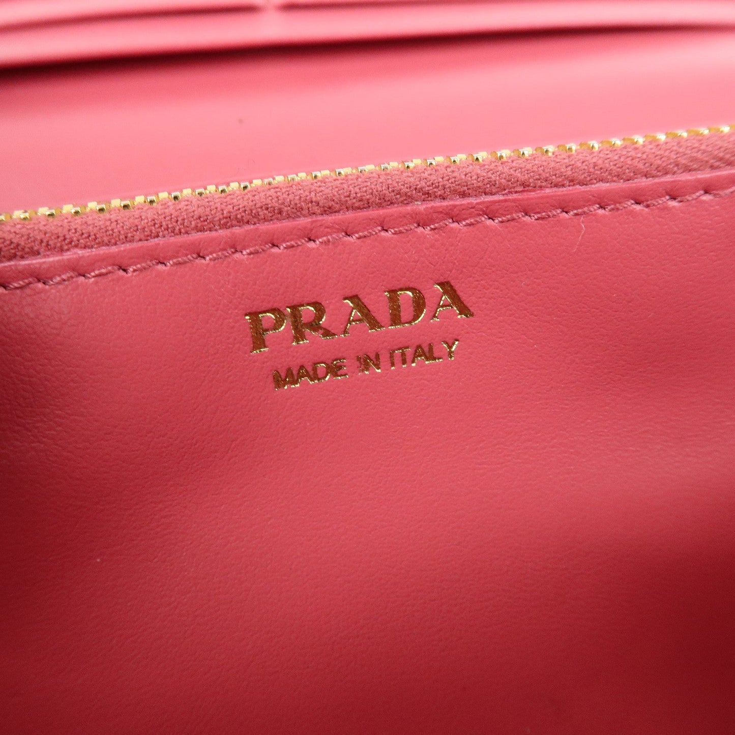 Prada Saffiano Leather Flap Bi-Fold Long Wallet Pink Beige 1MH132【Pre-order】