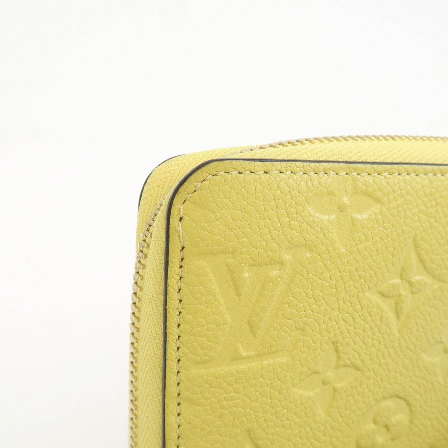 Louis Vuitton Monogram Empreinte Round Zippy Wallet Jaune M82043【Pre-order】