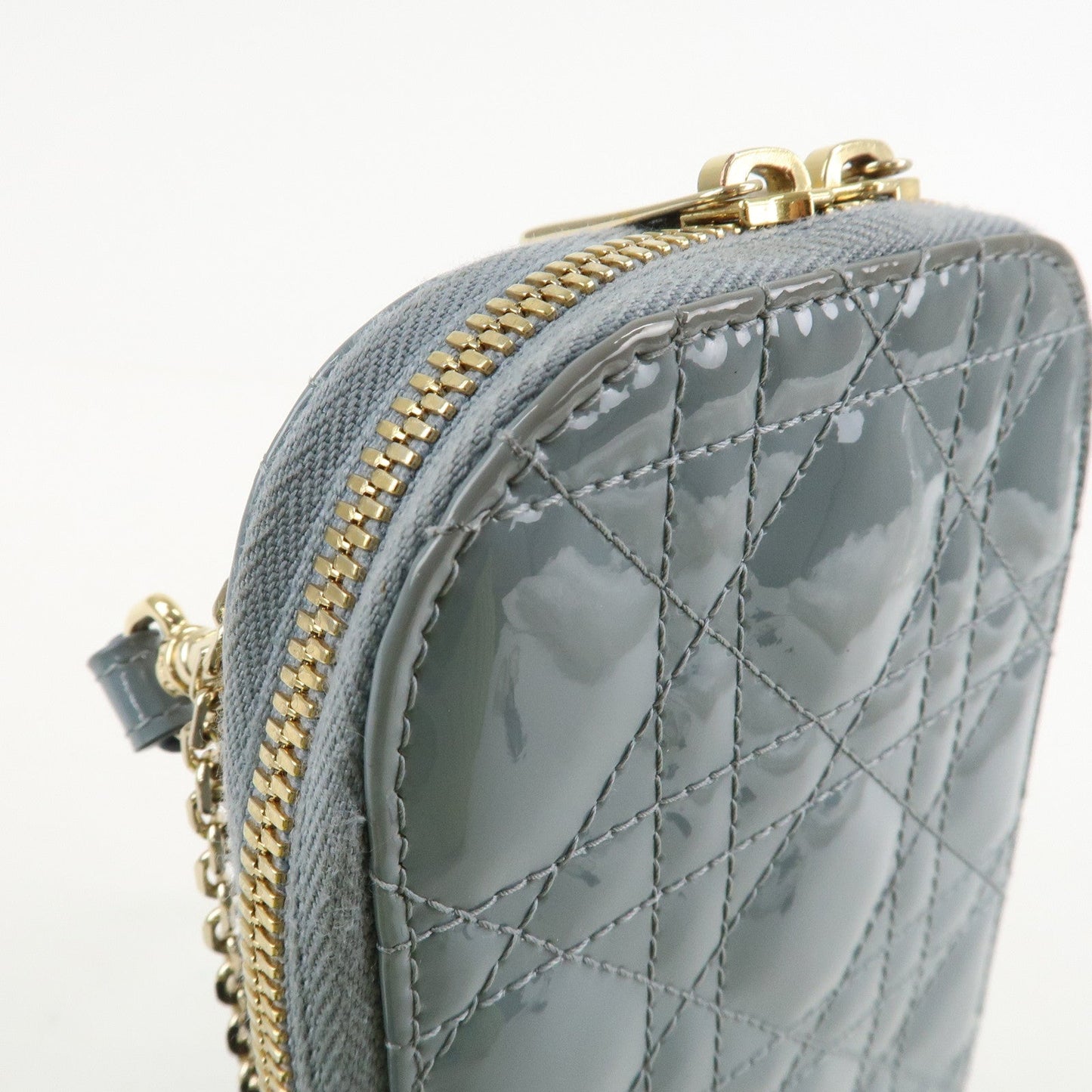 Christian Dior Lady Dior Cannage Patent Leather Phone Holder【Pre-order】